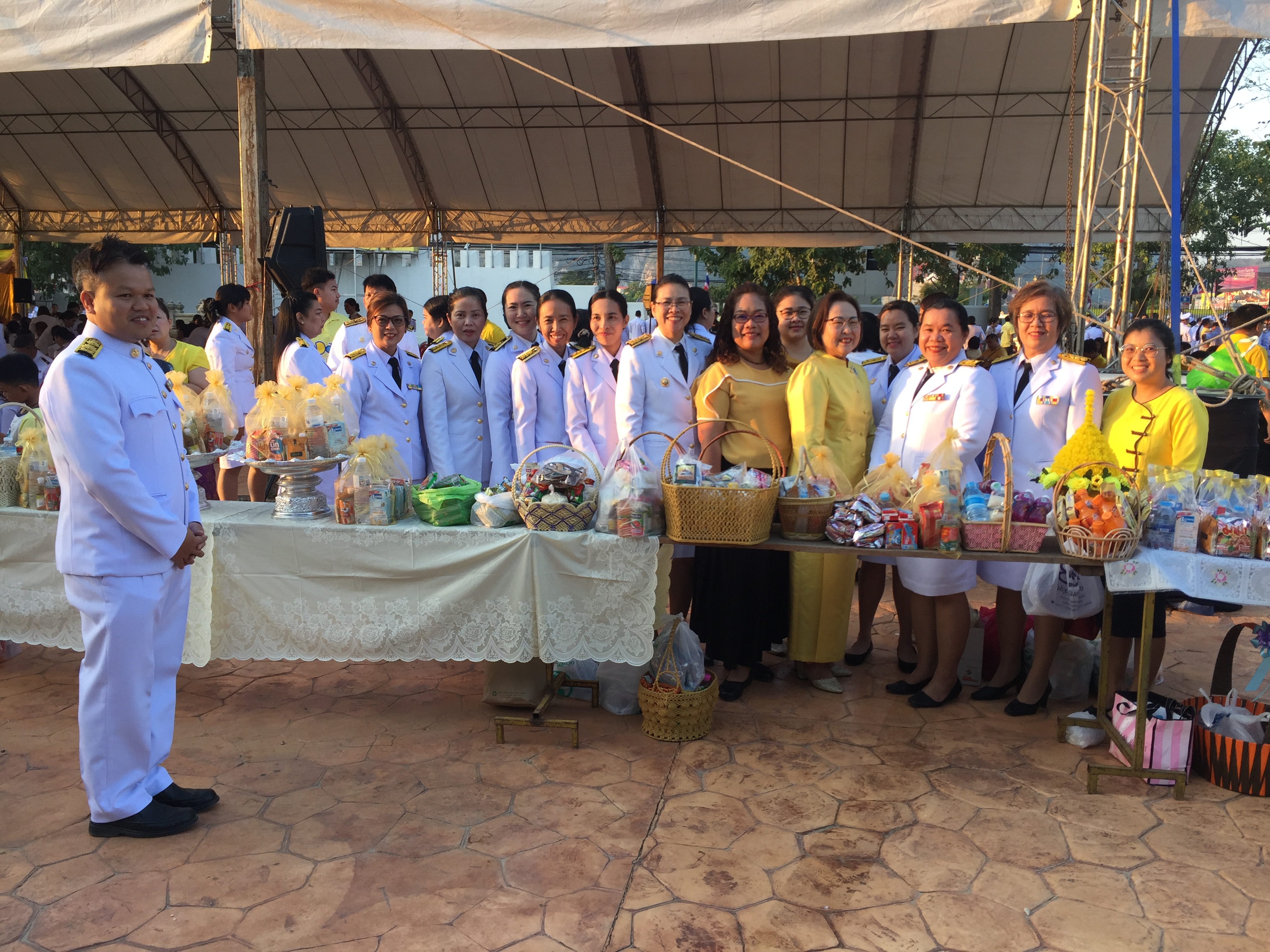 CDD@KAN>>>พช.กาญจน์ร่วมงานวันเฉลิมพระชนมพรรษาพระบาทสมเด็จพระปรมินทรมหาภูมิพลอดุลยเดช บรมนาถบพิตร