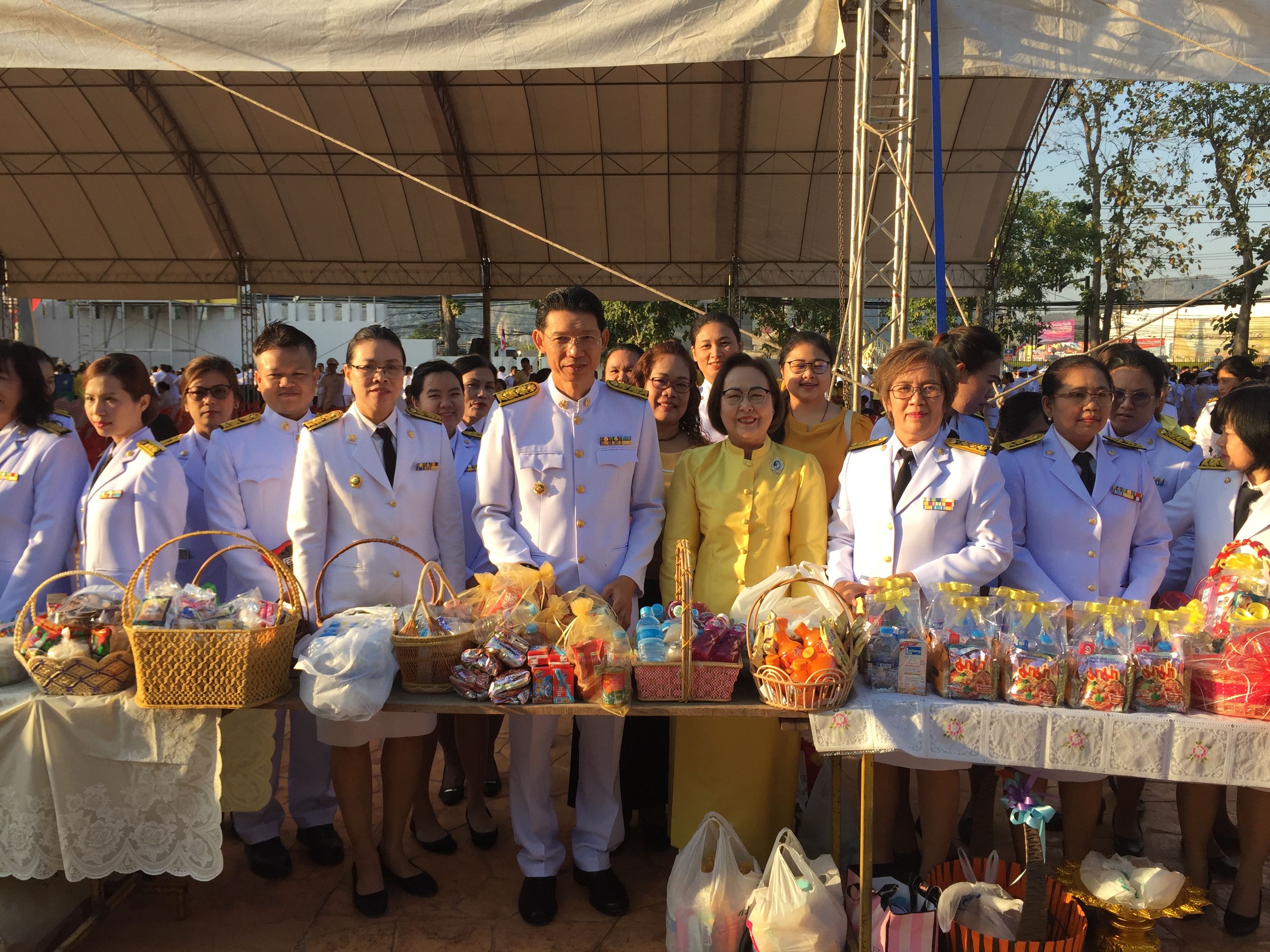 CDD@KAN>>>พช.กาญจน์ร่วมงานวันเฉลิมพระชนมพรรษาพระบาทสมเด็จพระปรมินทรมหาภูมิพลอดุลยเดช บรมนาถบพิตร
