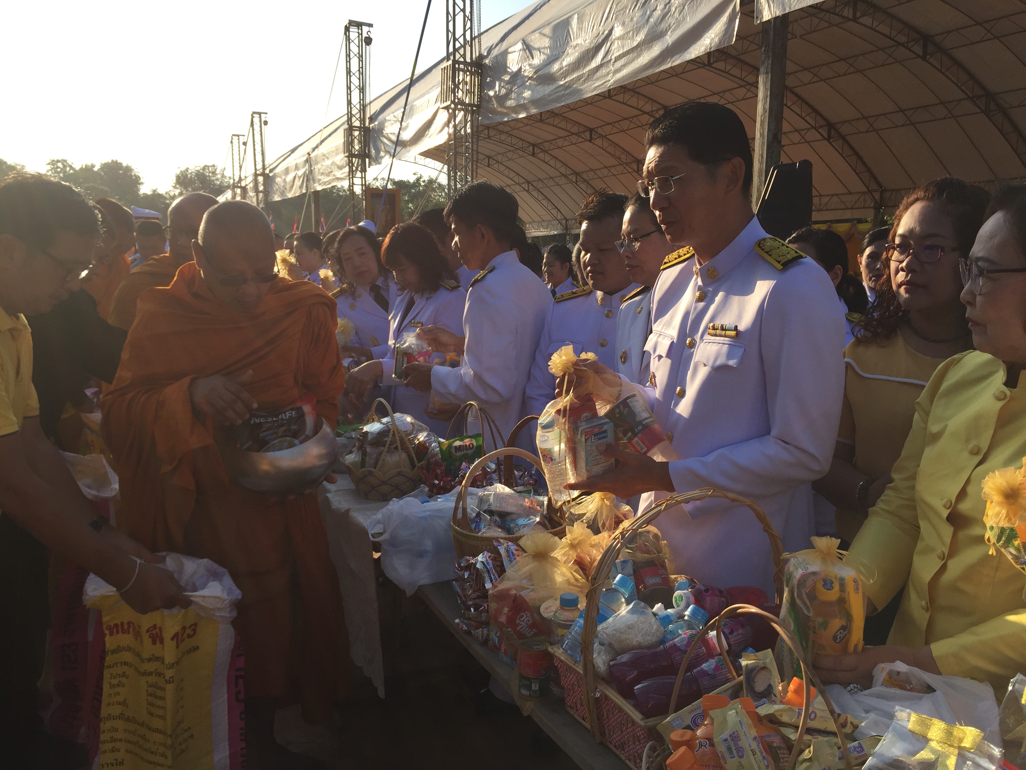 CDD@KAN>>>พช.กาญจน์ร่วมงานวันเฉลิมพระชนมพรรษาพระบาทสมเด็จพระปรมินทรมหาภูมิพลอดุลยเดช บรมนาถบพิตร