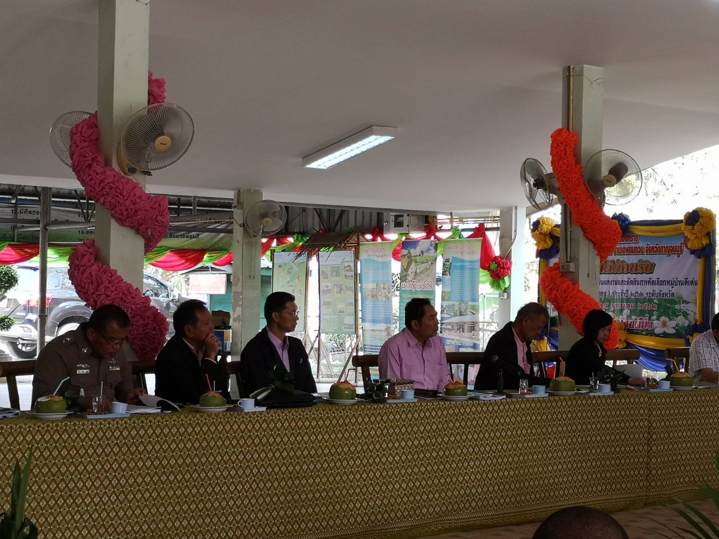 CDD@KAN>>ร่วมลงพื้นที่ตรวจประเมินผลงานและตัดสินการคัดเลือกหมู่บ้านดีเด่น (บ้านสวย เมืองสุข) ประจำปี 2562 ระดับจังหวัด