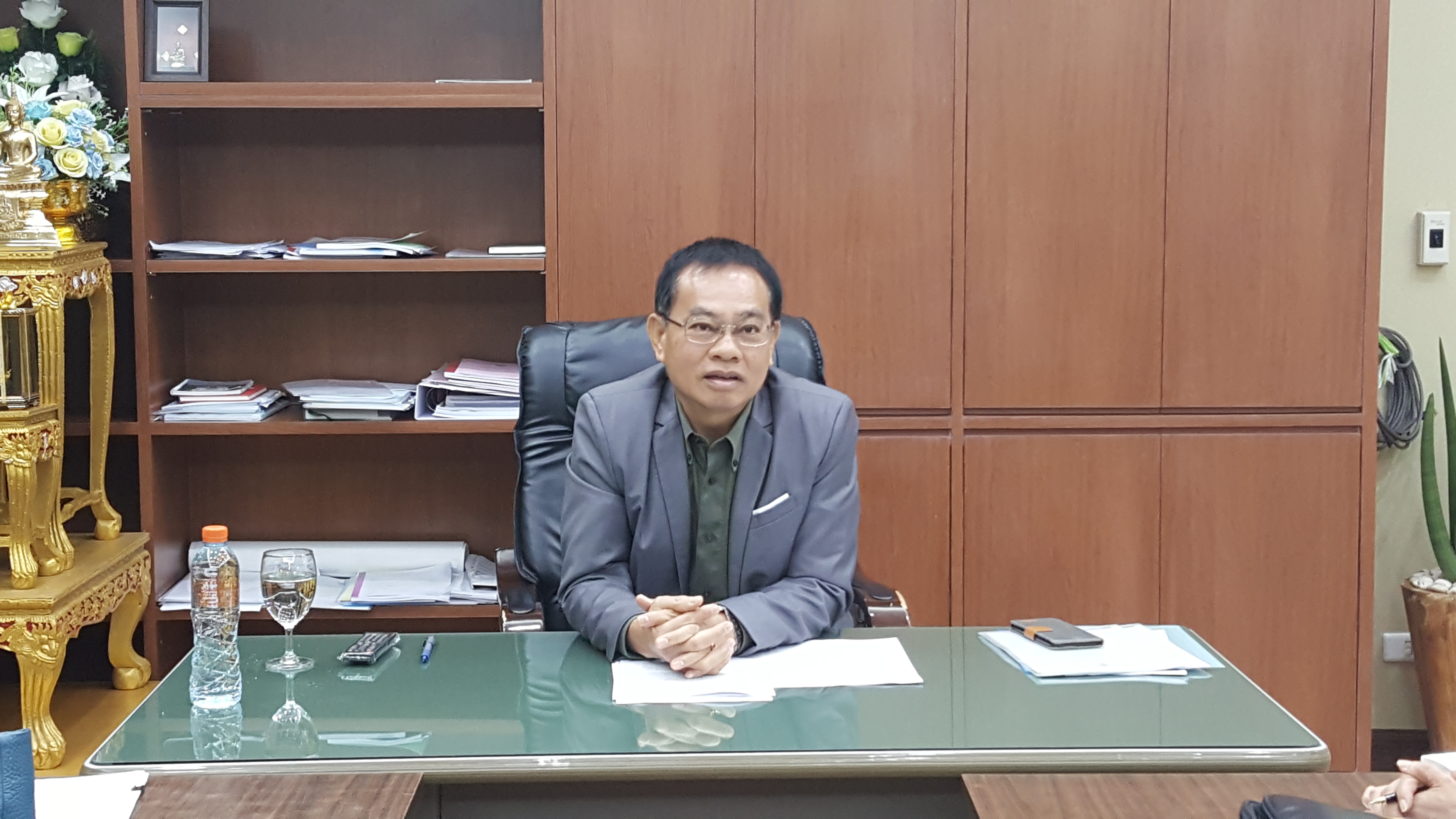 CDD@KAN>>>กรมฯ เข้าพบรอง ผวจ. กาญจน์ติดตามประชารัฐ