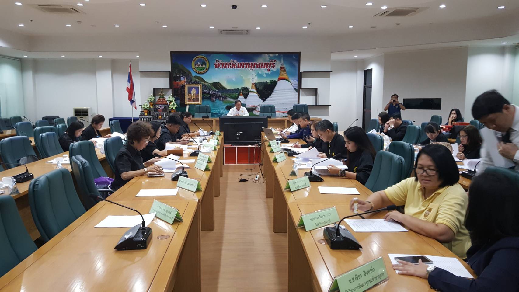 CDD@KAN>>>พช.กาญจน์ประชุมคณะอนุกรรมการหนึ่งตำบล หนึ่งผลิตภัณฑ์ (นตผ.) จังหวัด พิจารณาระดับหมู่บ้านนวัตวิถี
