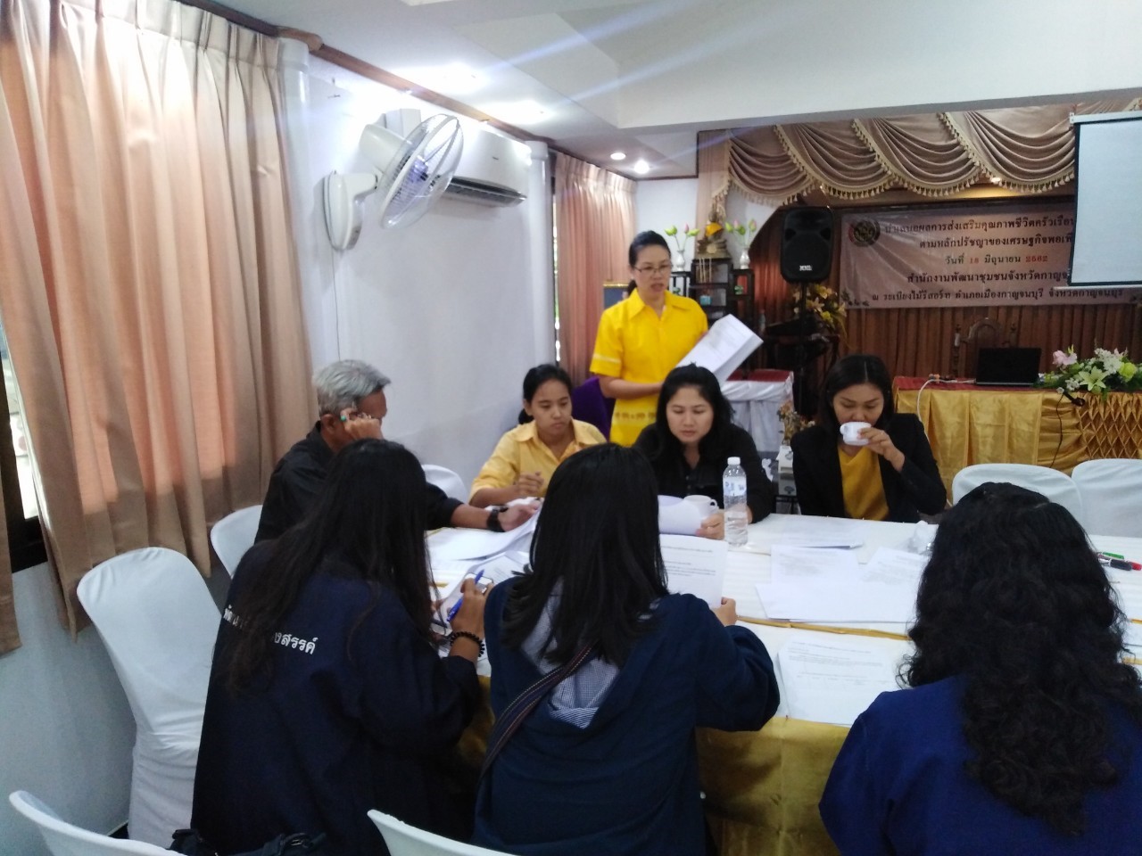 CDD@KAN>>>พช.กาญจน์ ถอดบทเรียนหา Best Practice ส่งเสริมคุณภาพชีวิตครัวเรือนที่ตกเกณฑ์ จปฐ. ตามหลักปรัชญาของเศรษฐกิจพอเพียง