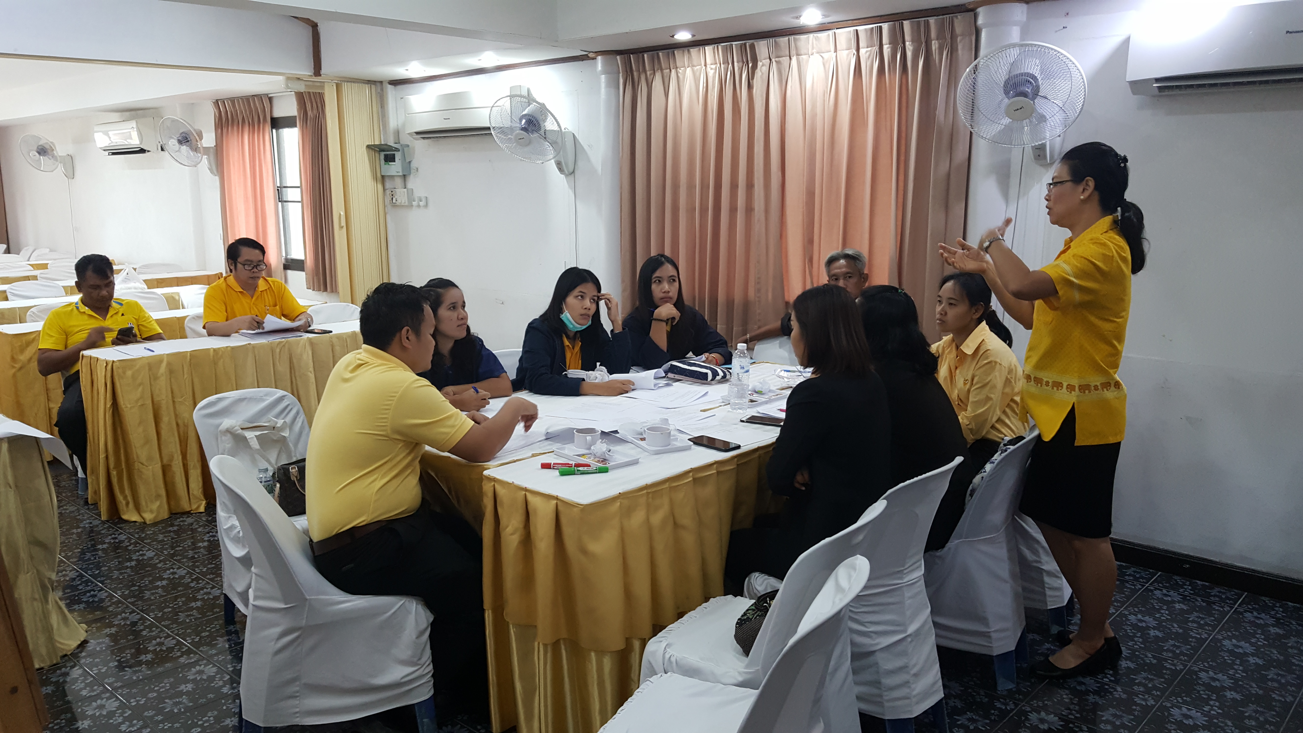 CDD@KAN>>>พช.กาญจน์ ถอดบทเรียนหา Best Practice ส่งเสริมคุณภาพชีวิตครัวเรือนที่ตกเกณฑ์ จปฐ. ตามหลักปรัชญาของเศรษฐกิจพอเพียง