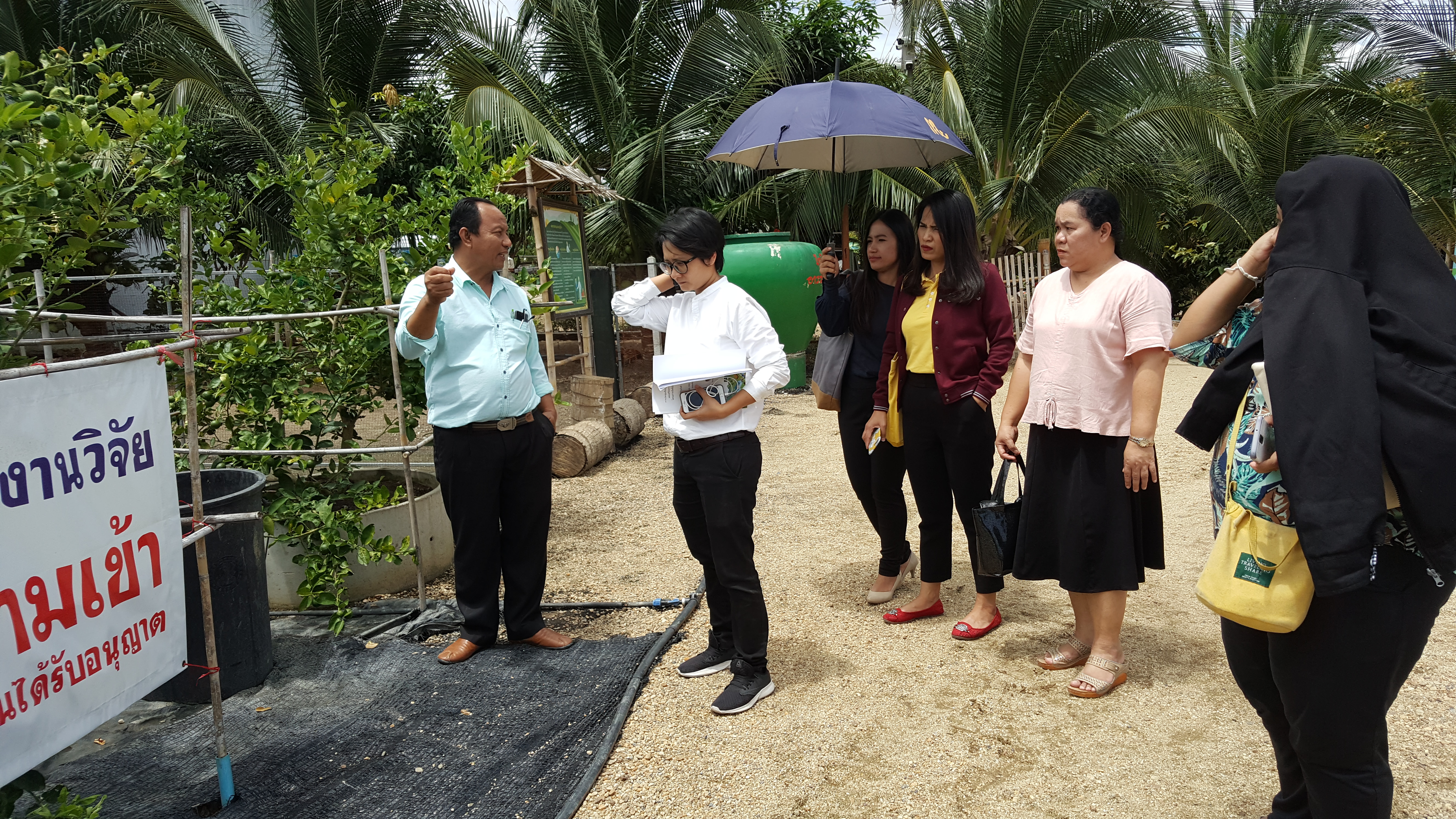 CDD@KAN>>>สำนักงานเสริมสร้างความเข้มแข็งชุมชน กรมการพัฒนาชุมชน ลงพื้นที่ติดตามโรงเรียนเศรษฐกิจพอเพียงบ้านหนองทราย