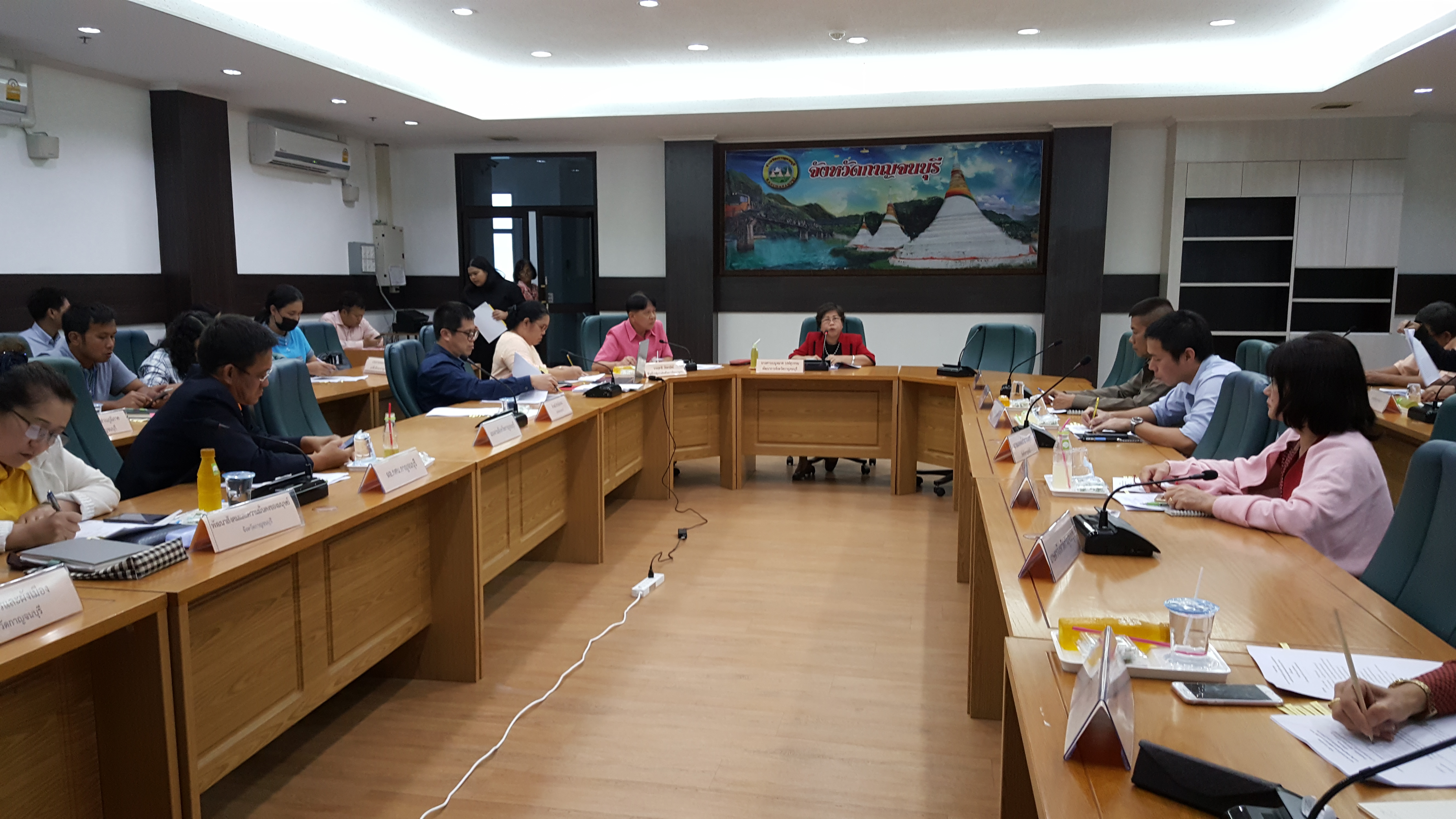 CDD@KAN>>>ประชุมคณะกรรมการศูนย์อำนวยการขจัดความยากจนและพัฒนาชนบท ตามปรัชญาเศรษฐกิจพอเพียงจังหวัดกาญจนบุรี (ศจพ.จ.กจ.) ครั้งที่ 2/2562