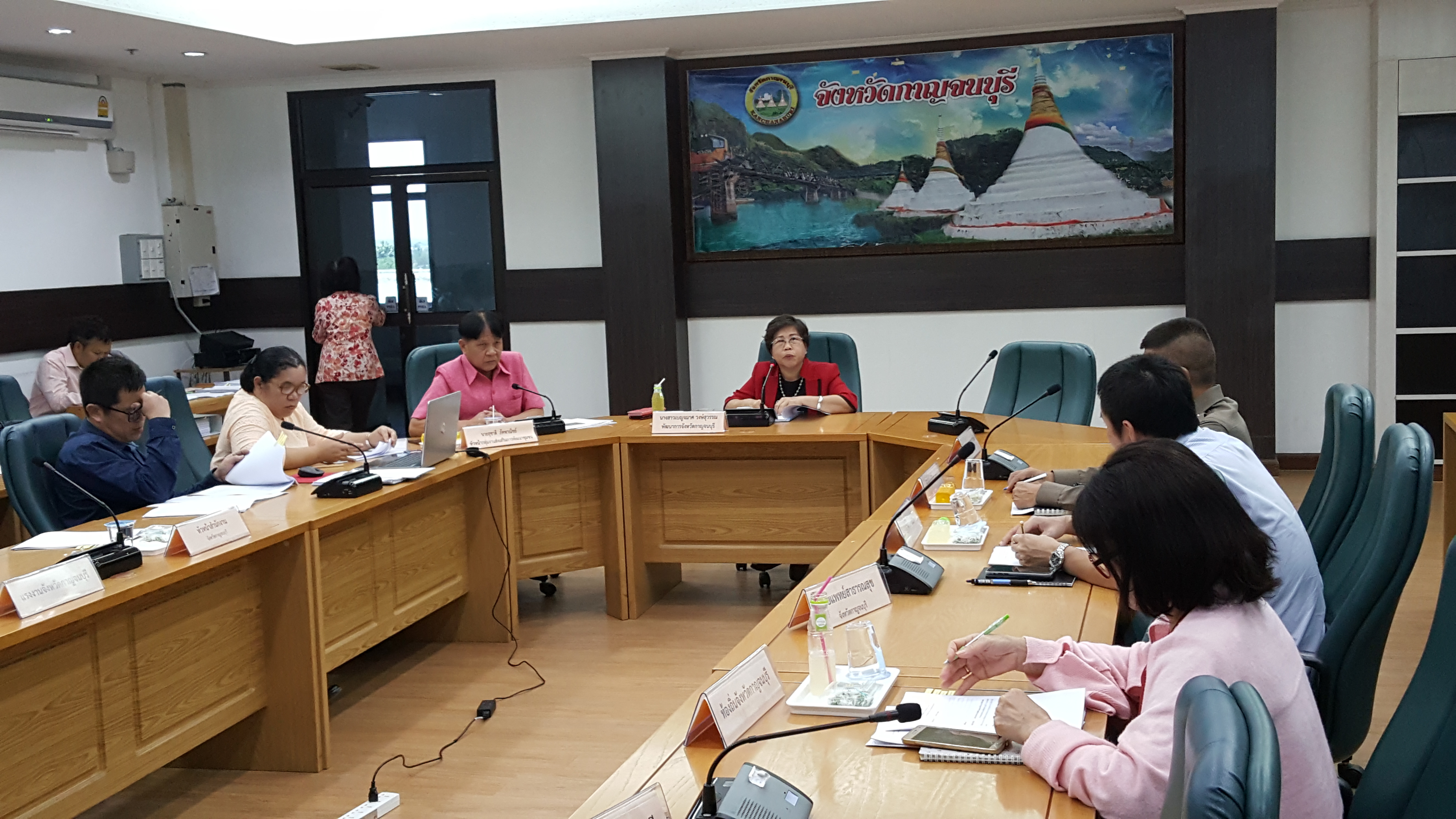 CDD@KAN>>>ประชุมคณะกรรมการศูนย์อำนวยการขจัดความยากจนและพัฒนาชนบท ตามปรัชญาเศรษฐกิจพอเพียงจังหวัดกาญจนบุรี (ศจพ.จ.กจ.) ครั้งที่ 2/2562