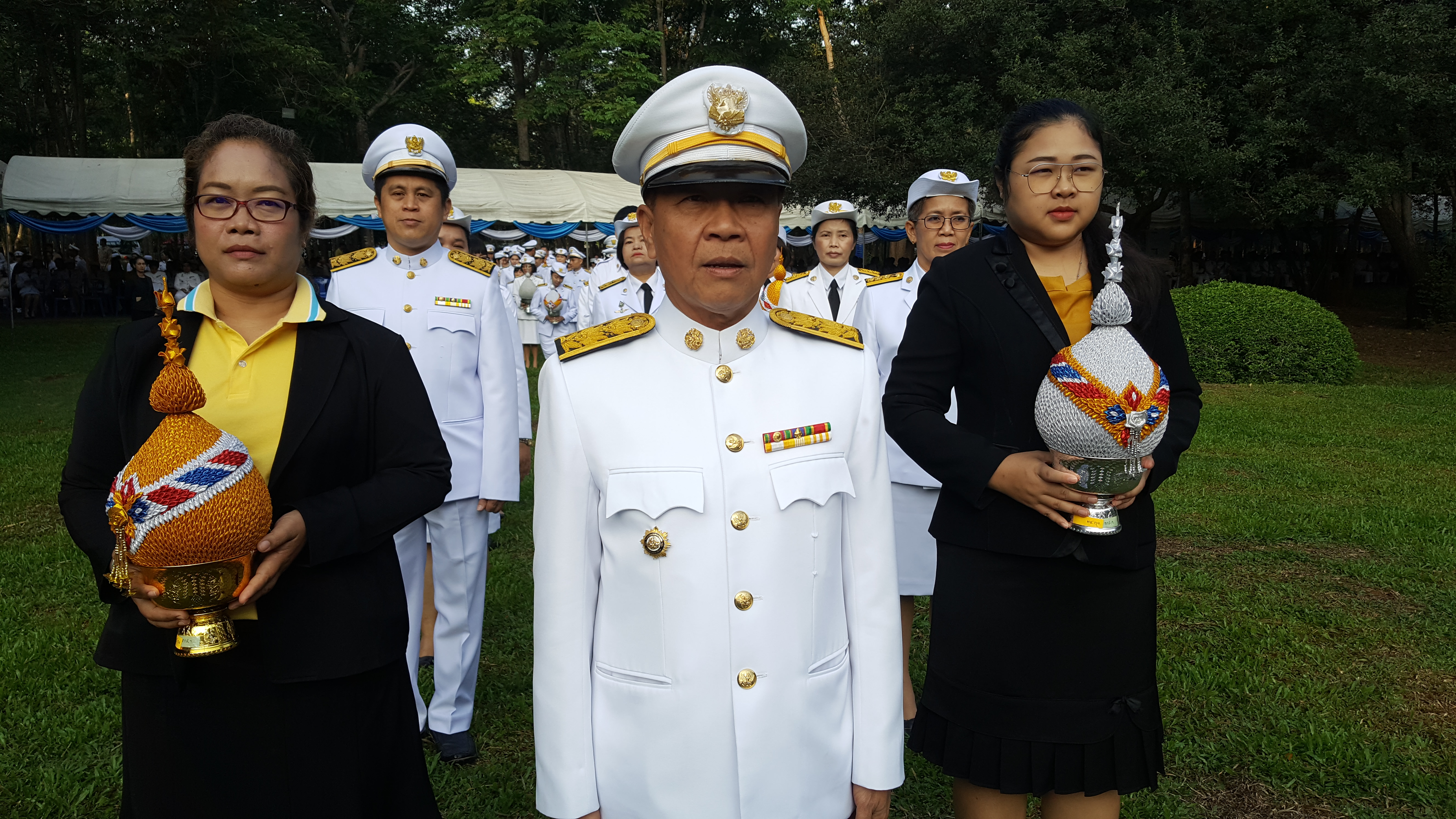 CDD@KAN>>>พัฒนาชุมชนกาญจนบุรี ร่วมพิธีถวายราชสักการะเนื่องในวันคล้ายวันพระราชสมภพของสมเด็จพระศรีนครินทราบรมราชชนนี