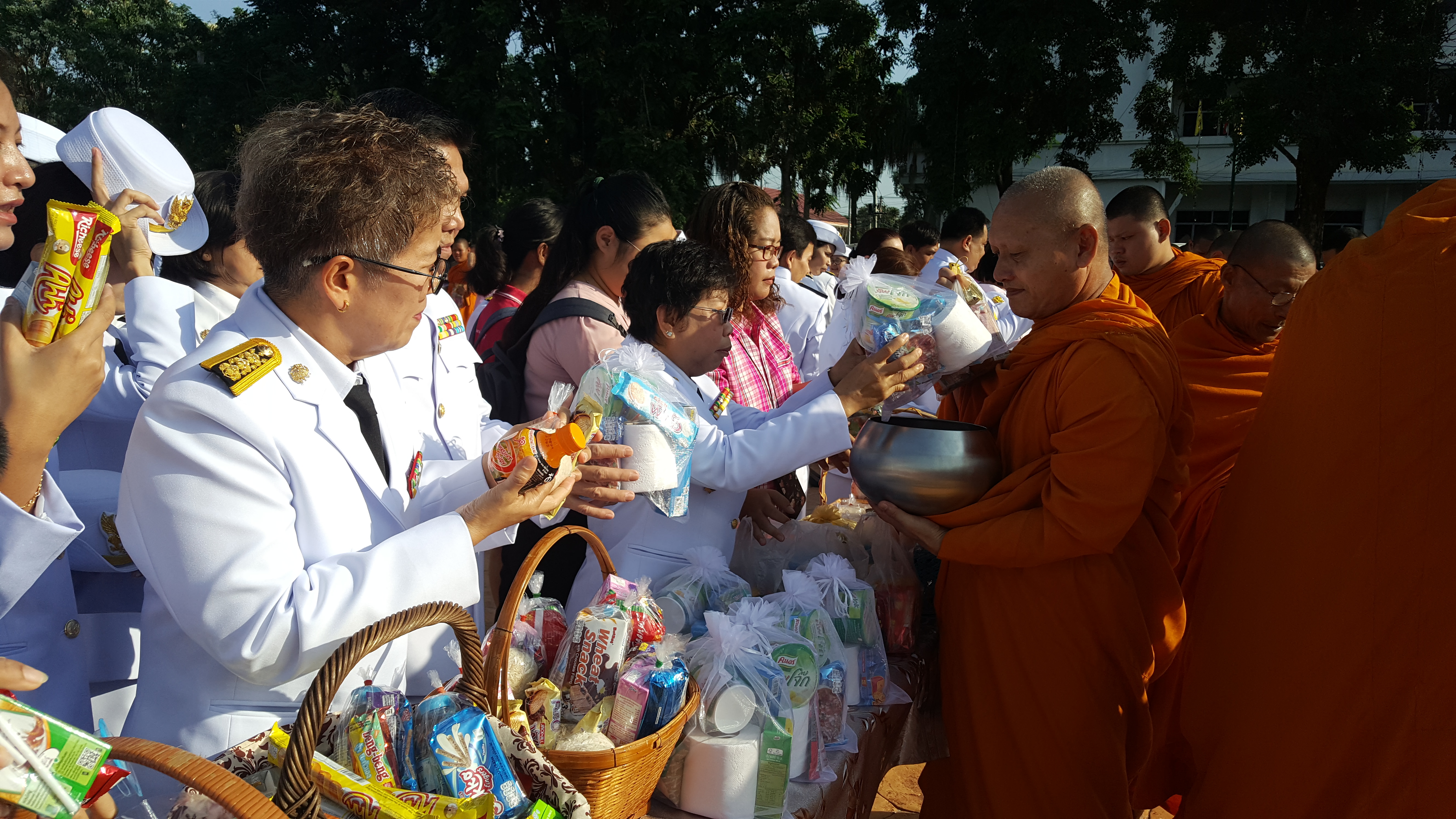 CDD@KAN>>>พัฒนาชุมชนกาญจน์ ร่วมพิธีเนื่องในวันปิยมหาราช