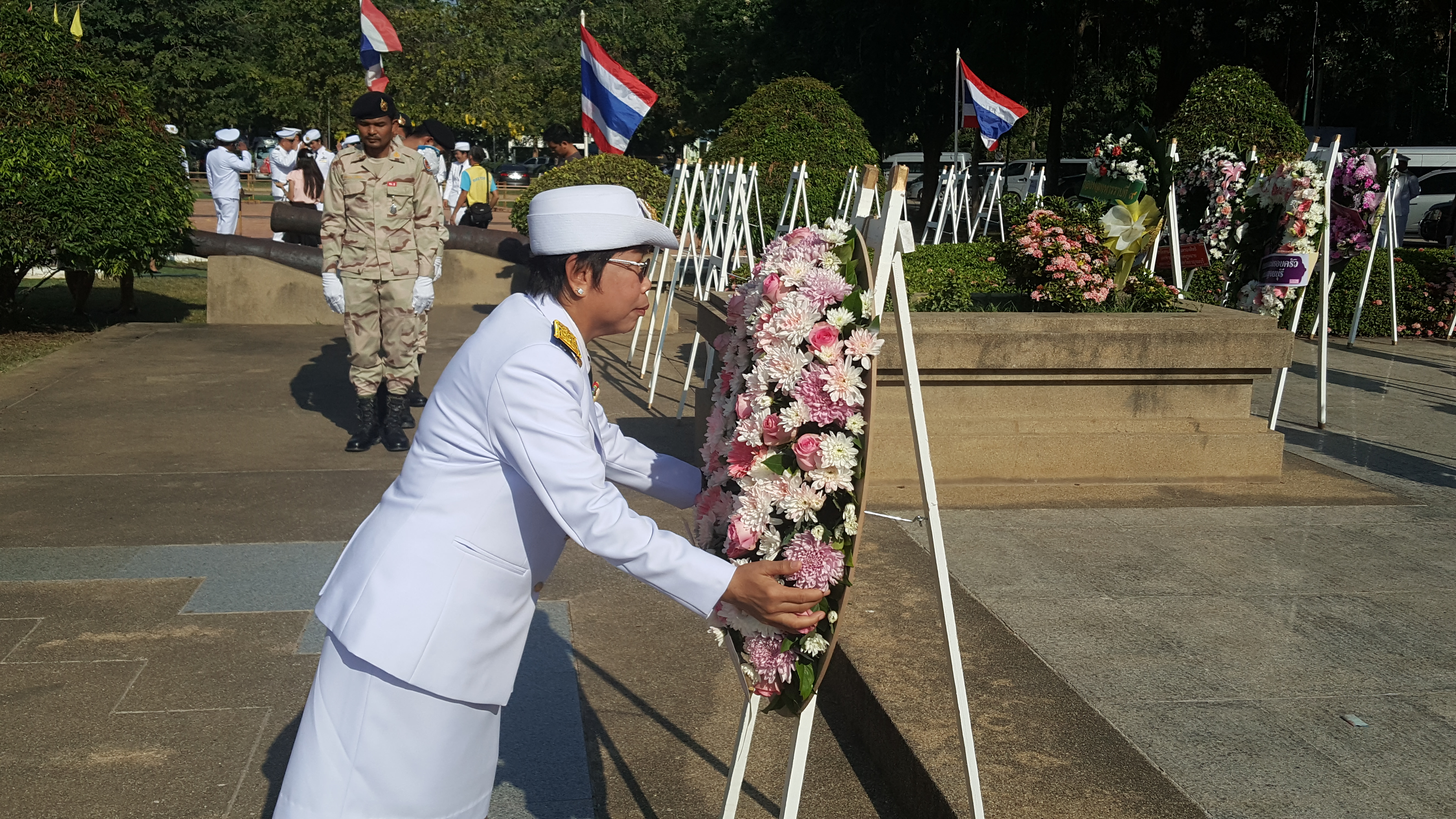 CDD@KAN>>>พัฒนาชุมชนกาญจน์ ร่วมพิธีเนื่องในวันปิยมหาราช