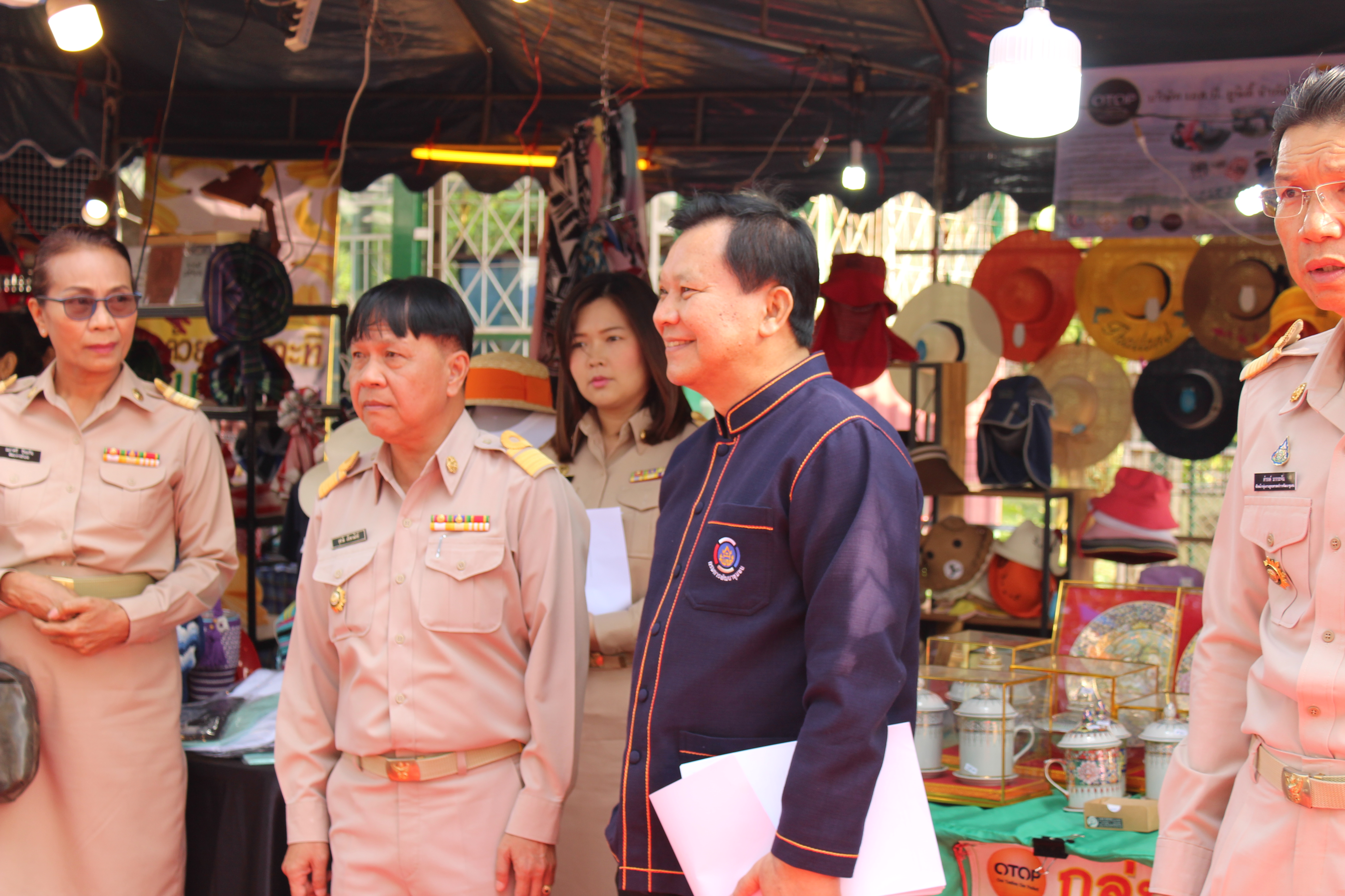 CDD@KAN>>>พัฒนาชุมชนกาญจนบุรีร่วมต้อนรับนายทรงศักดิ์ ทองศรี รัฐมนตรีช่วยว่าการกระทรวงมหาดไทย