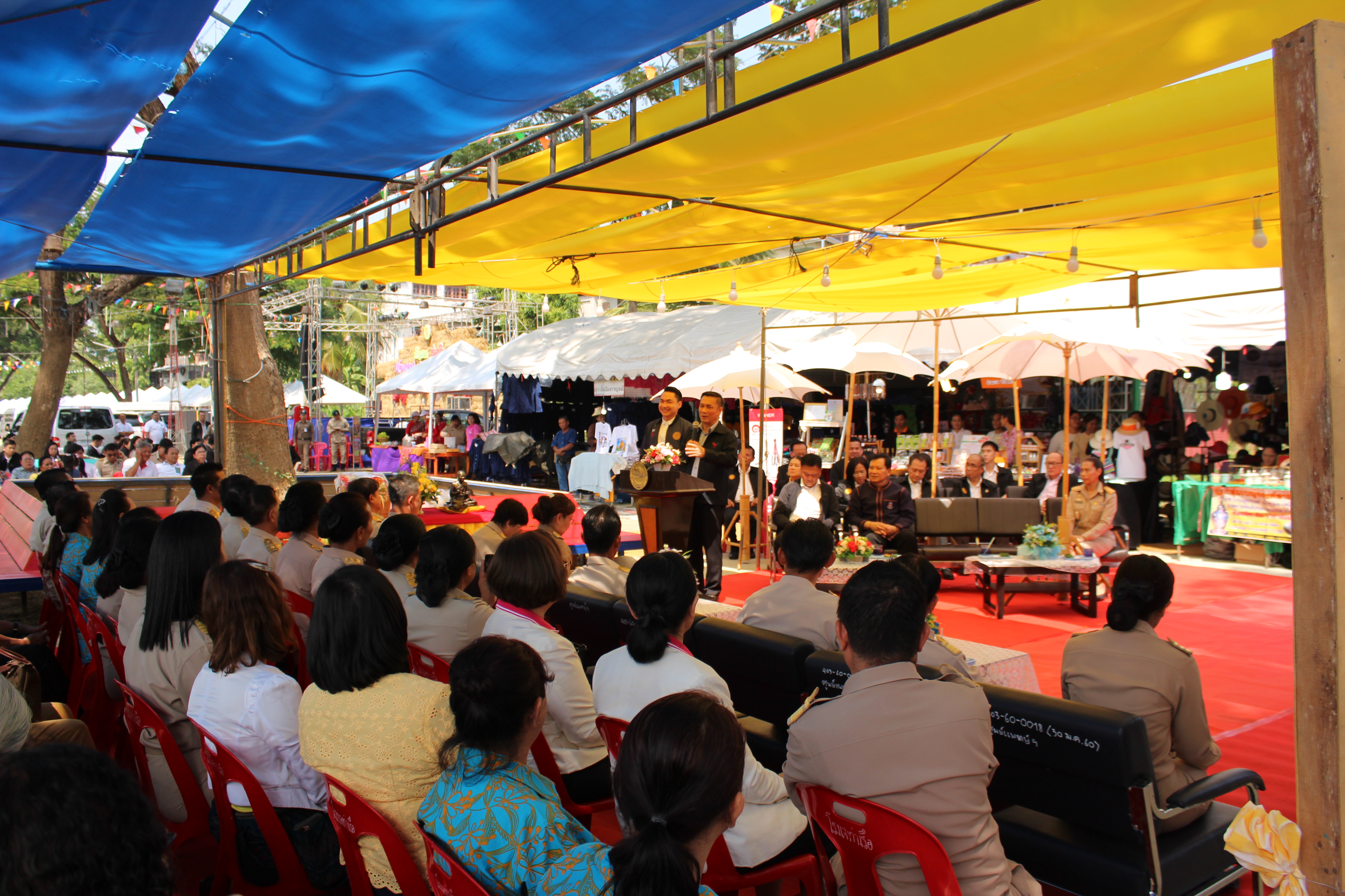 CDD@KAN>>>พัฒนาชุมชนกาญจนบุรีร่วมต้อนรับนายทรงศักดิ์ ทองศรี รัฐมนตรีช่วยว่าการกระทรวงมหาดไทย