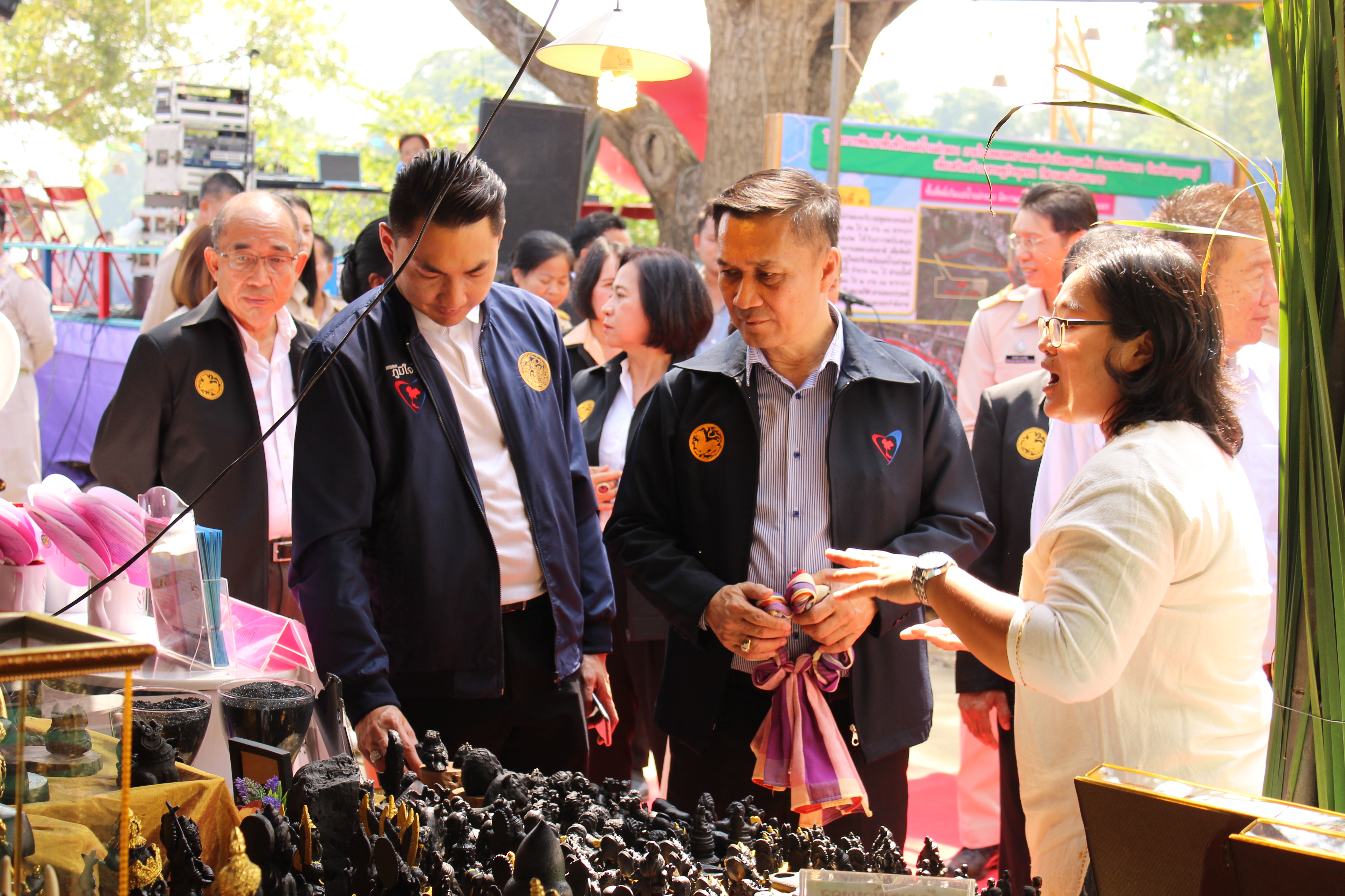 CDD@KAN>>>พัฒนาชุมชนกาญจนบุรีร่วมต้อนรับนายทรงศักดิ์ ทองศรี รัฐมนตรีช่วยว่าการกระทรวงมหาดไทย