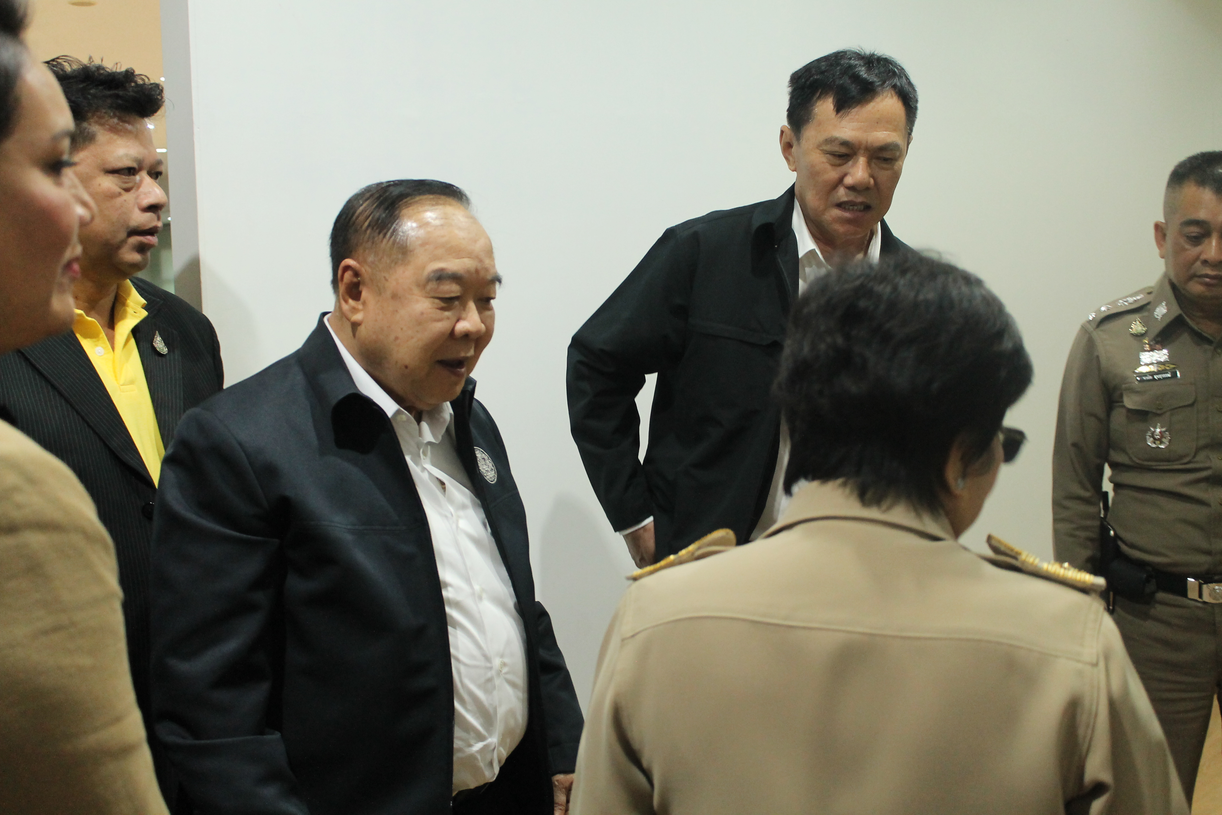CDD@KAN>>>พัฒนาชุมชนกาญจนบุรีร่วมรับการตรวจราชการและรับฟังผลการปฏิบัติงานตามนโยบายของรัฐบาลในด้านต่างๆของจังหวัดกาญจนบุรี
