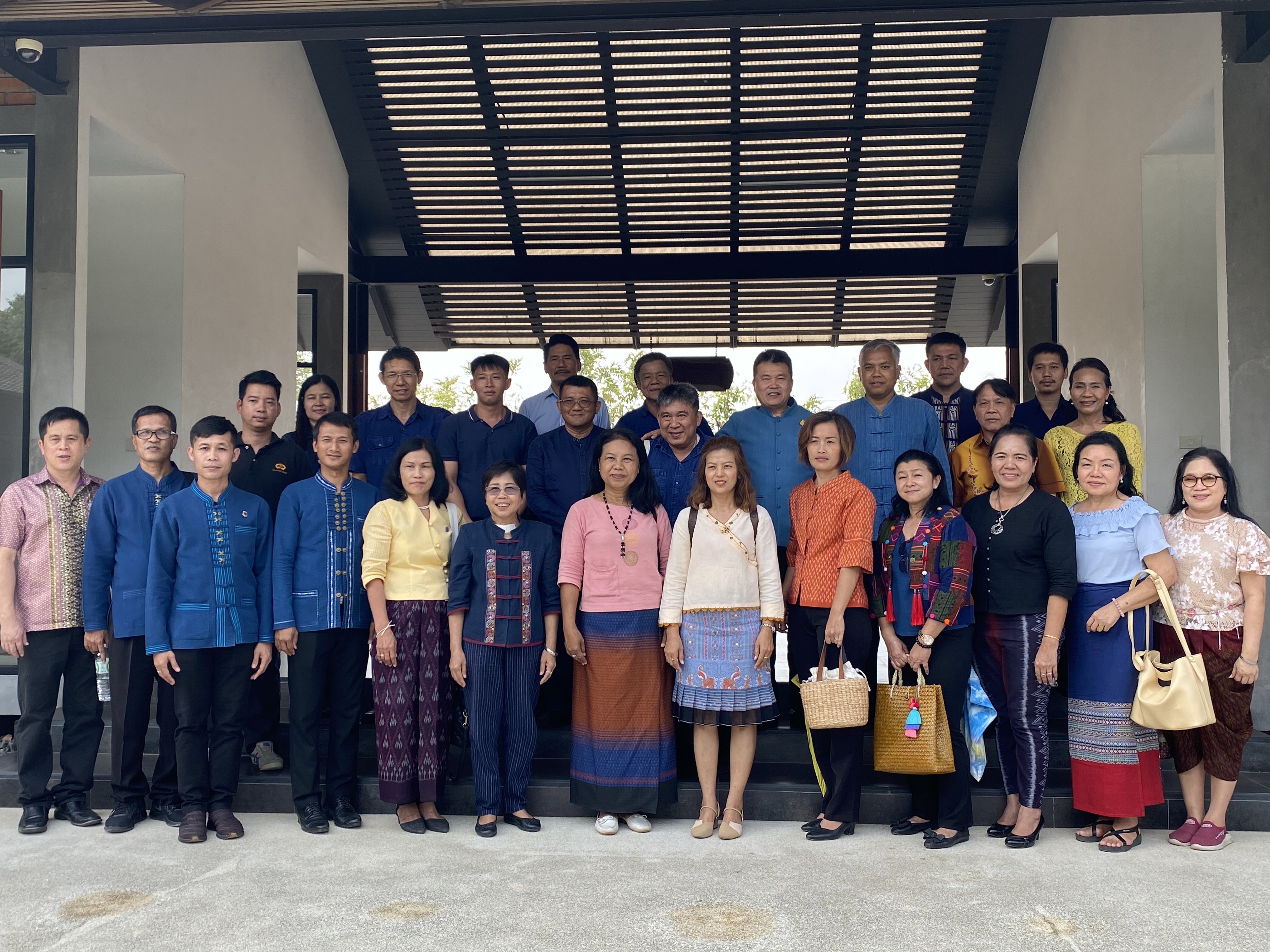 CDD@KAN>>> พช.กาญจน์เตรียมพัฒนาบริเวณพระพุทธเมตตาประชาไทยไตรโลกนาถคันธารราฐอนุสรณ์รับการท่องเที่ยวแบบใหม่