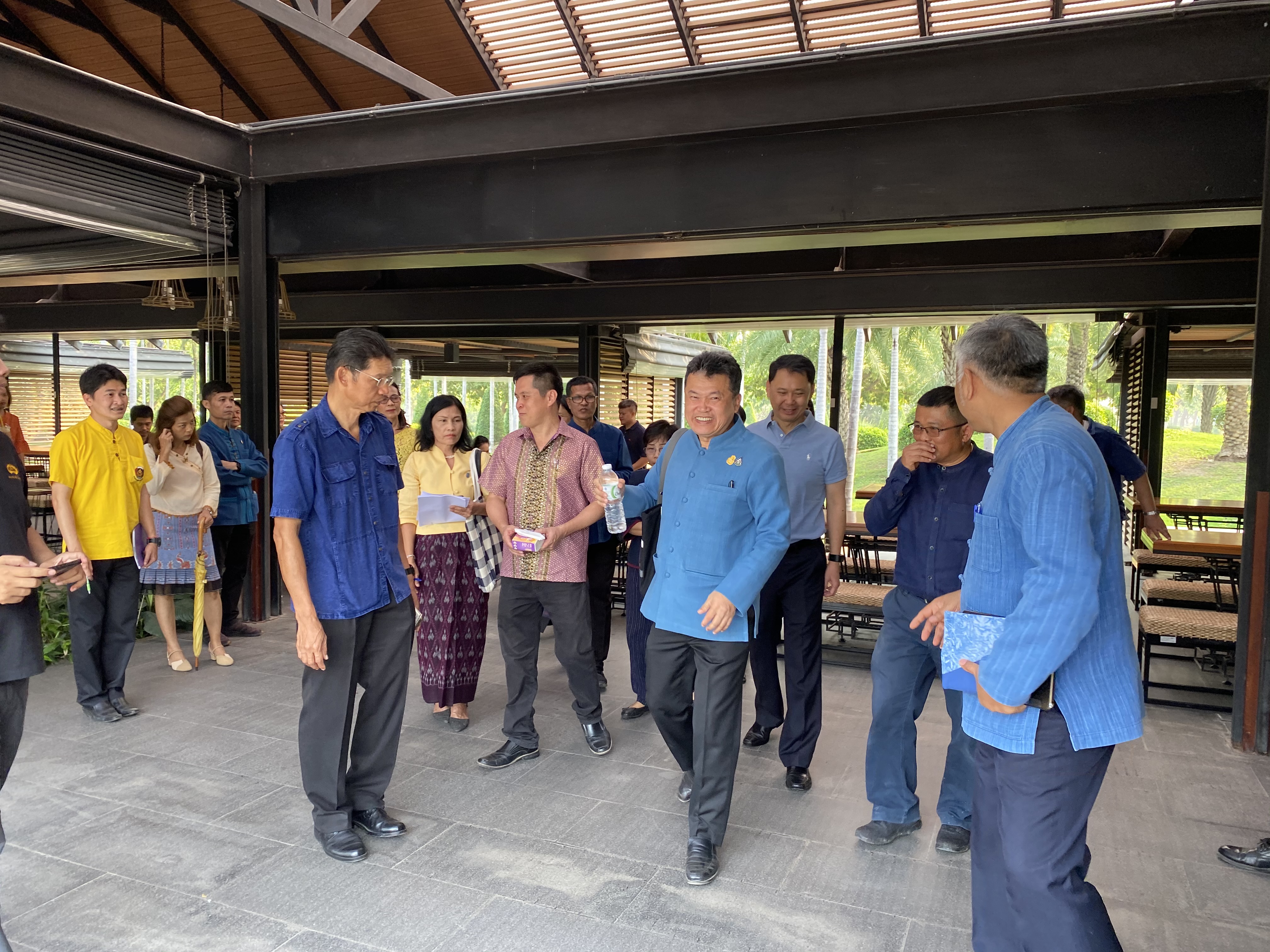 CDD@KAN>>> พช.กาญจน์เตรียมพัฒนาบริเวณพระพุทธเมตตาประชาไทยไตรโลกนาถคันธารราฐอนุสรณ์รับการท่องเที่ยวแบบใหม่