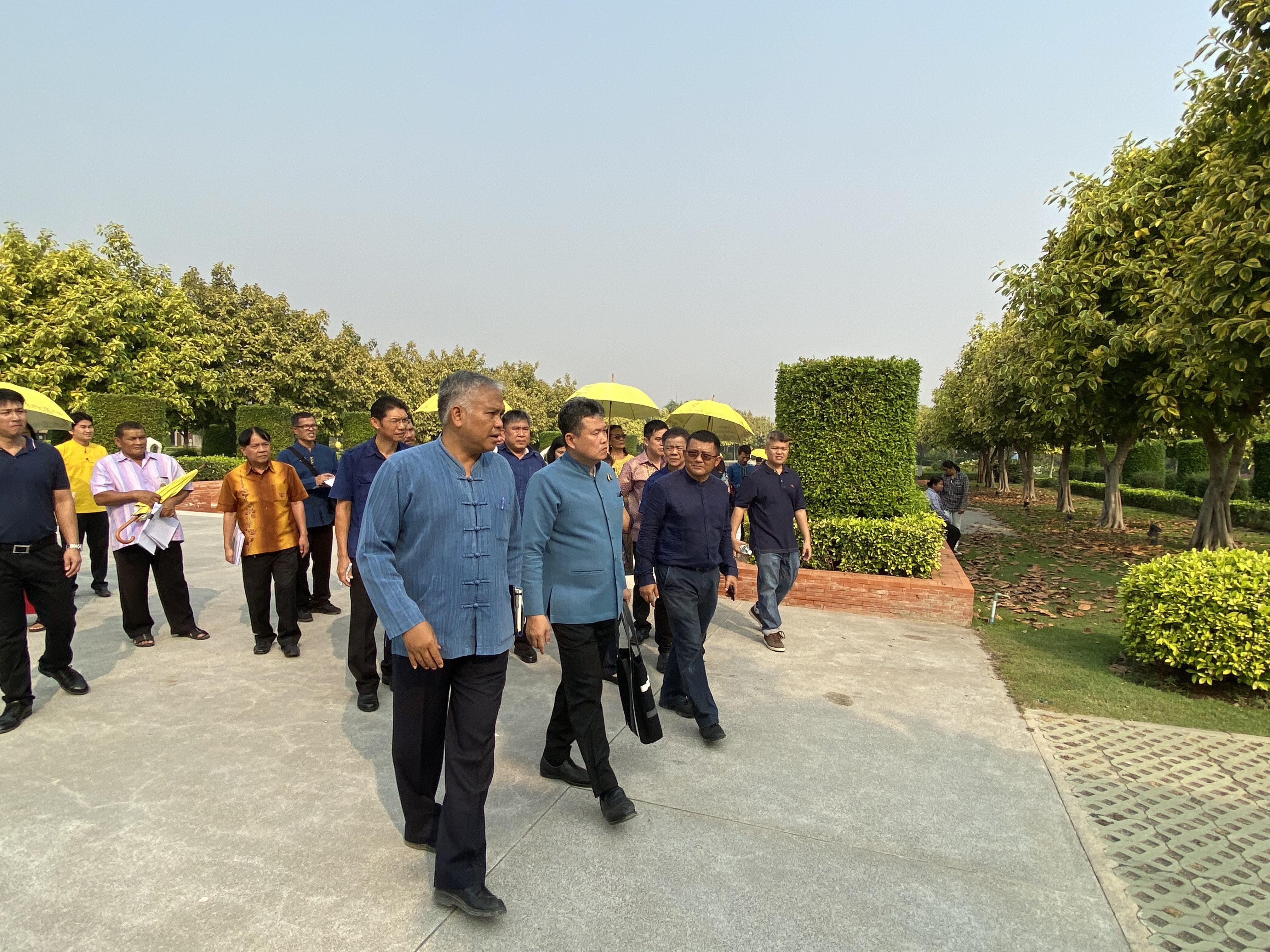 CDD@KAN>>> พช.กาญจน์เตรียมพัฒนาบริเวณพระพุทธเมตตาประชาไทยไตรโลกนาถคันธารราฐอนุสรณ์รับการท่องเที่ยวแบบใหม่