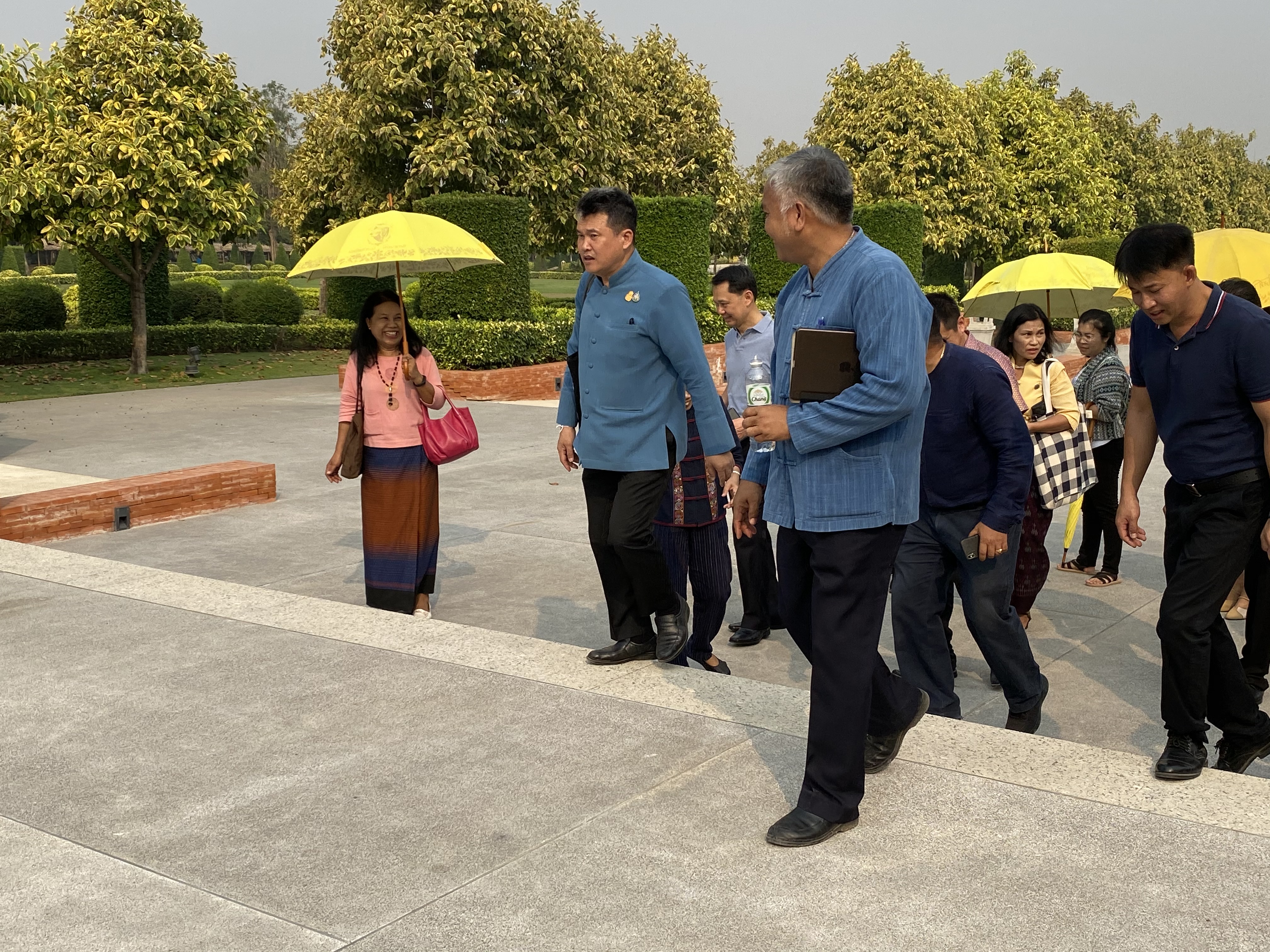CDD@KAN>>> พช.กาญจน์เตรียมพัฒนาบริเวณพระพุทธเมตตาประชาไทยไตรโลกนาถคันธารราฐอนุสรณ์รับการท่องเที่ยวแบบใหม่