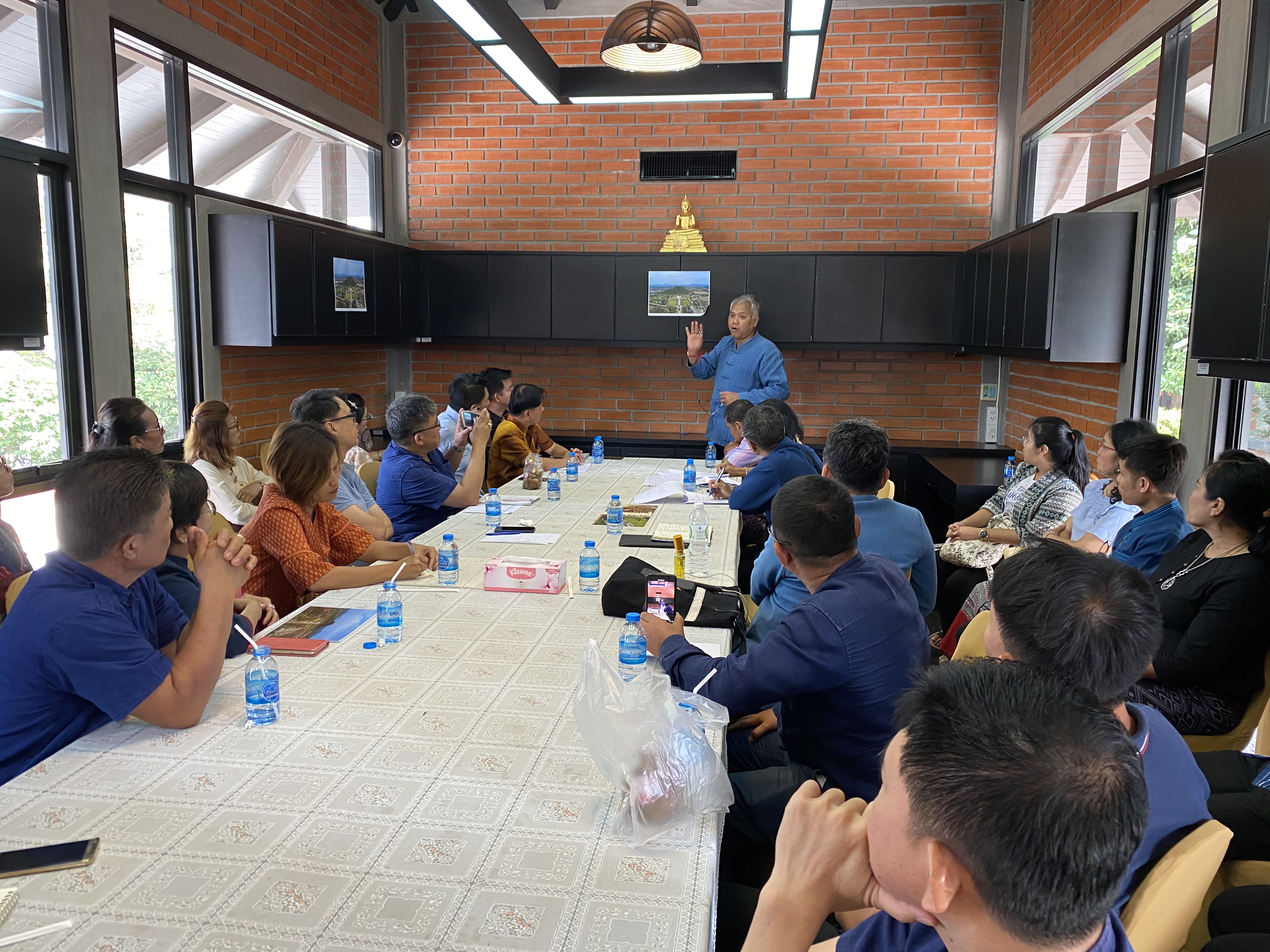 CDD@KAN>>> พช.กาญจน์เตรียมพัฒนาบริเวณพระพุทธเมตตาประชาไทยไตรโลกนาถคันธารราฐอนุสรณ์รับการท่องเที่ยวแบบใหม่