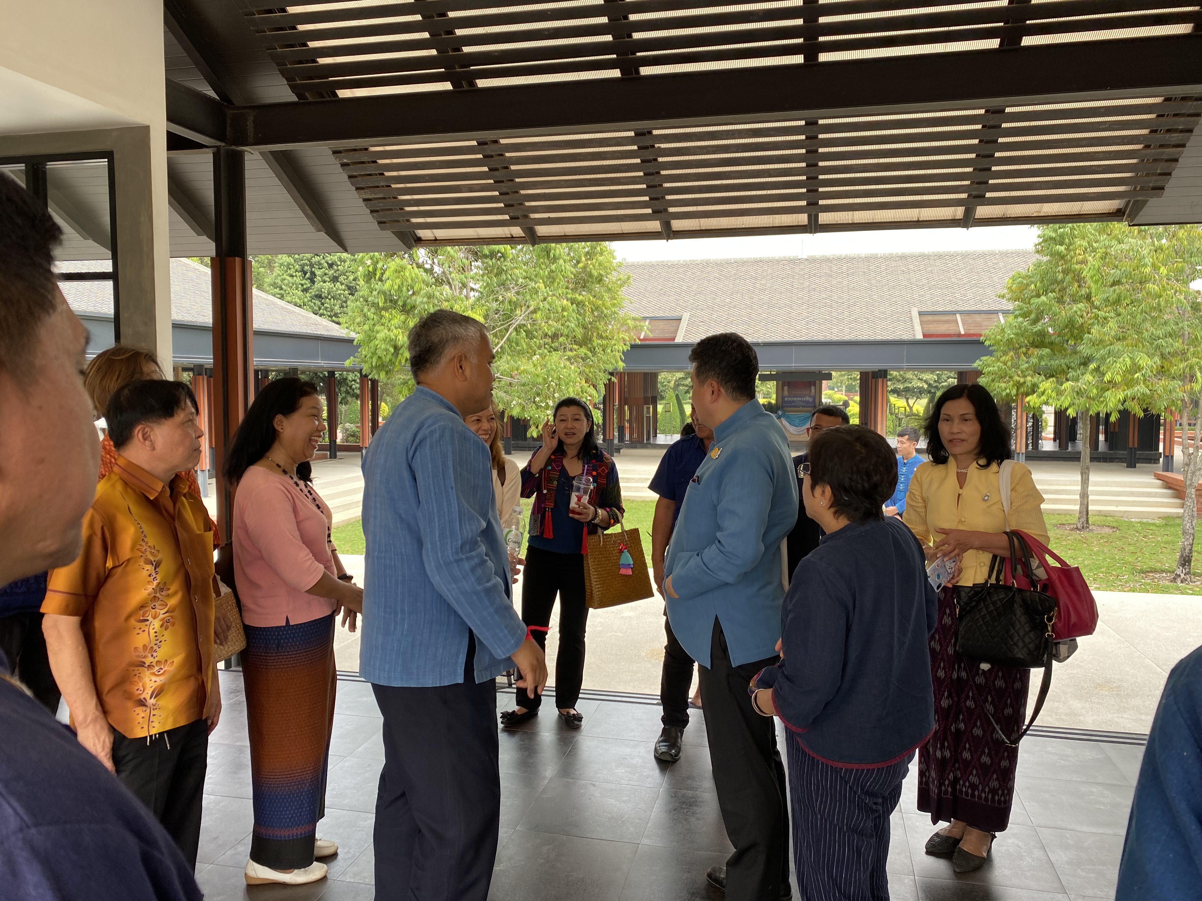 CDD@KAN>>> พช.กาญจน์เตรียมพัฒนาบริเวณพระพุทธเมตตาประชาไทยไตรโลกนาถคันธารราฐอนุสรณ์รับการท่องเที่ยวแบบใหม่