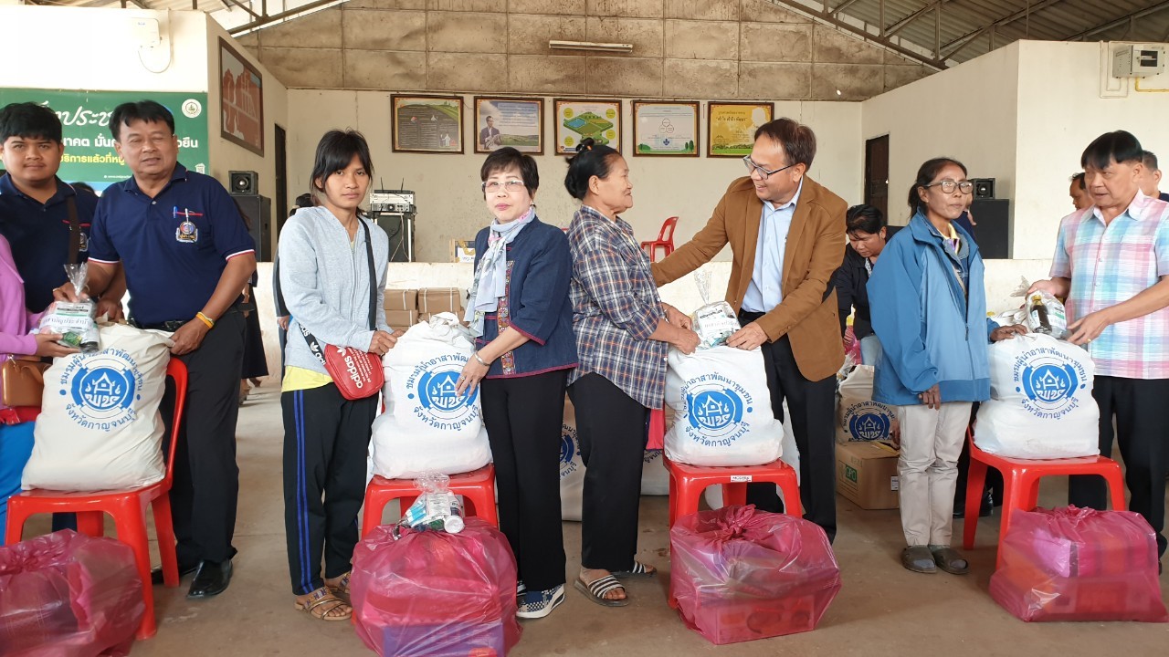 CDD@KAN>>>พัฒนาชุมชนกาญจน์ร่วมกับชมรมผู้นำอาสาพัฒนาชุมชนจัดกิจกรรมครบรอบ 51 ปี