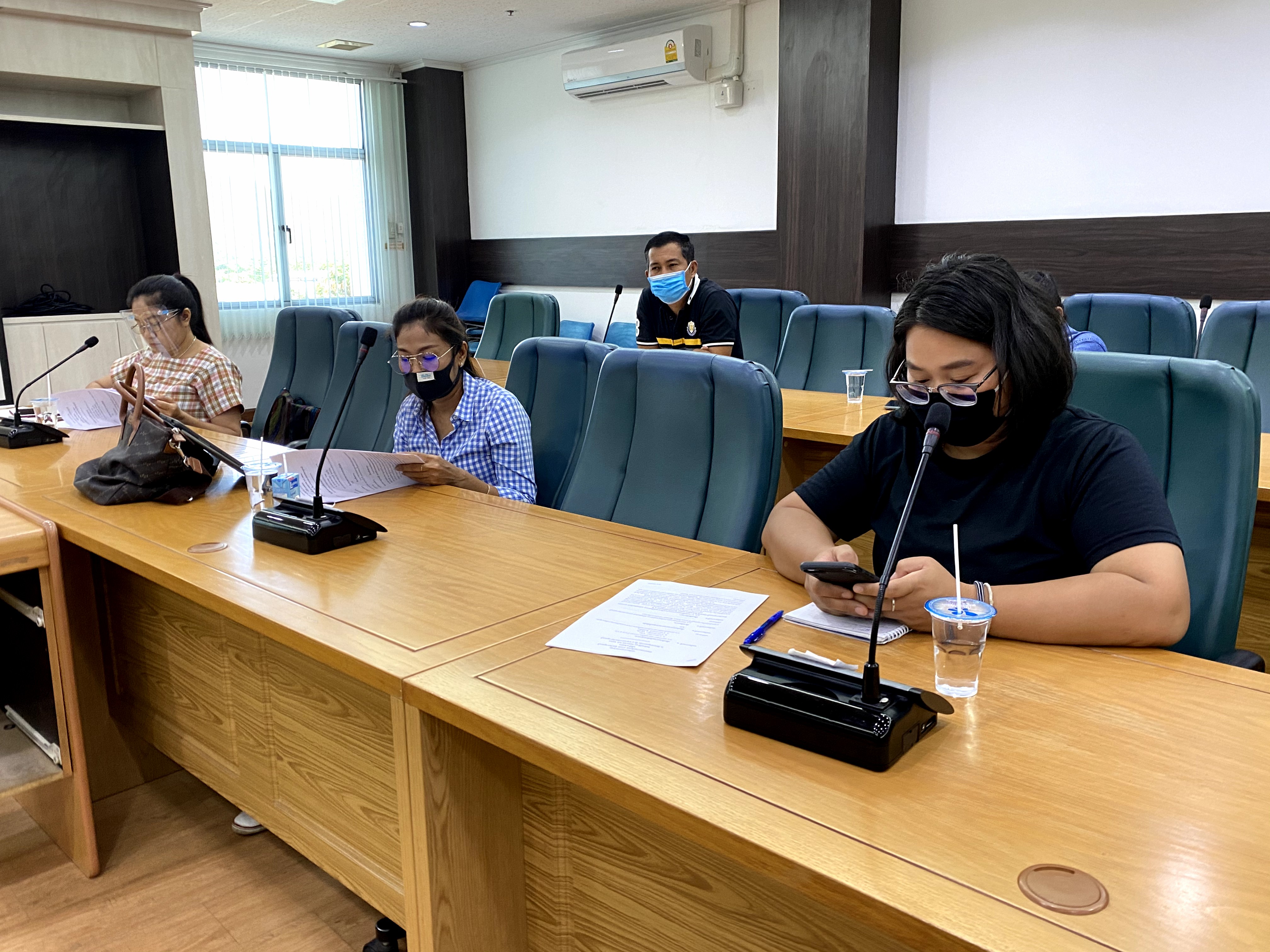 CDD@KAN>>>พัฒนาชุมชนกาญจนบุรี ร่วมกับเครือข่าย OTOP จัดประชุมเดินหน้า OTOP กาญจน์ต้อนรับคณะกรรมการชุดใหม่