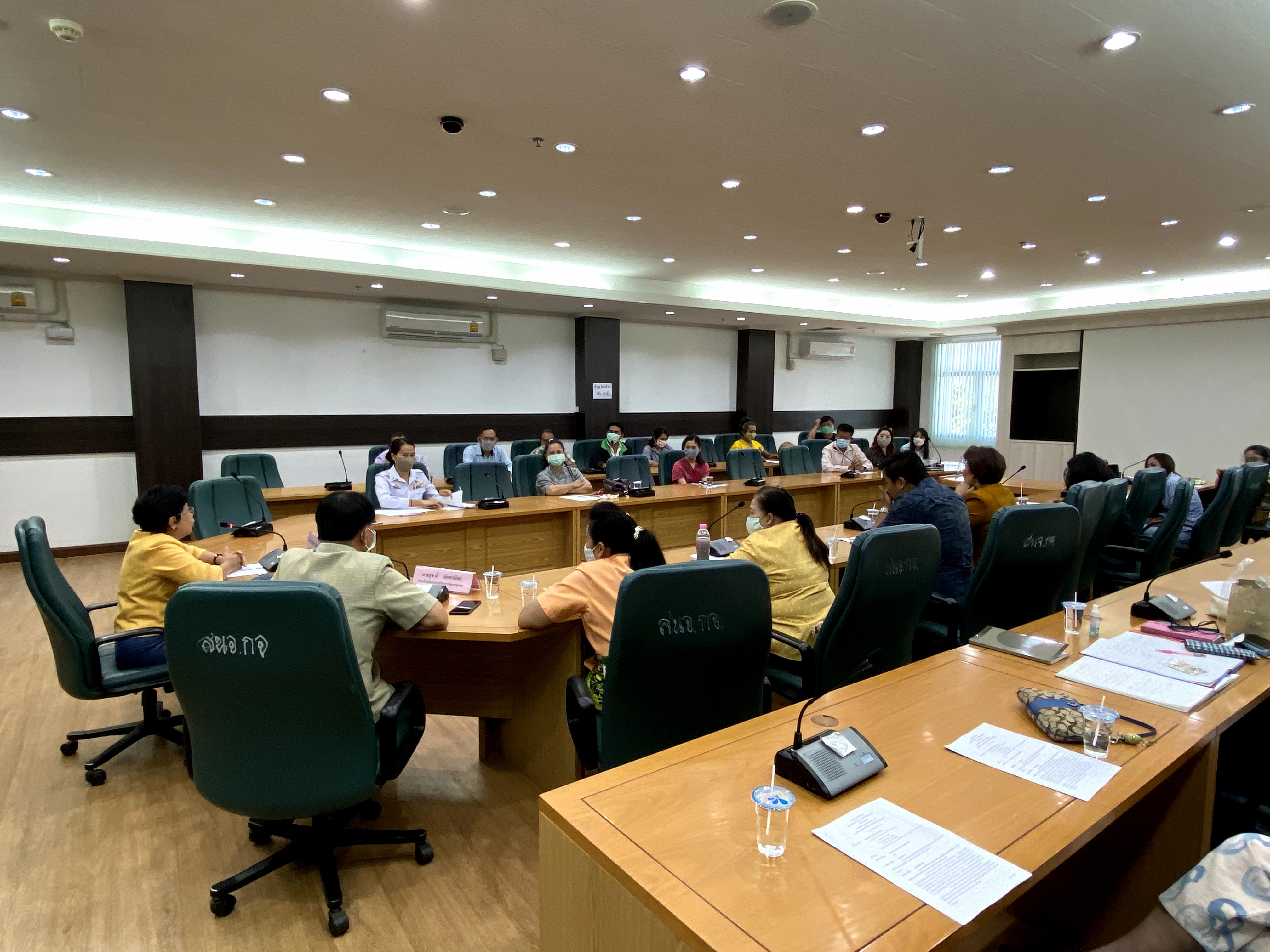 CDD@KAN>>>พัฒนาชุมชนกาญจนบุรี ร่วมกับเครือข่าย OTOP จัดประชุมเดินหน้า OTOP กาญจน์ต้อนรับคณะกรรมการชุดใหม่