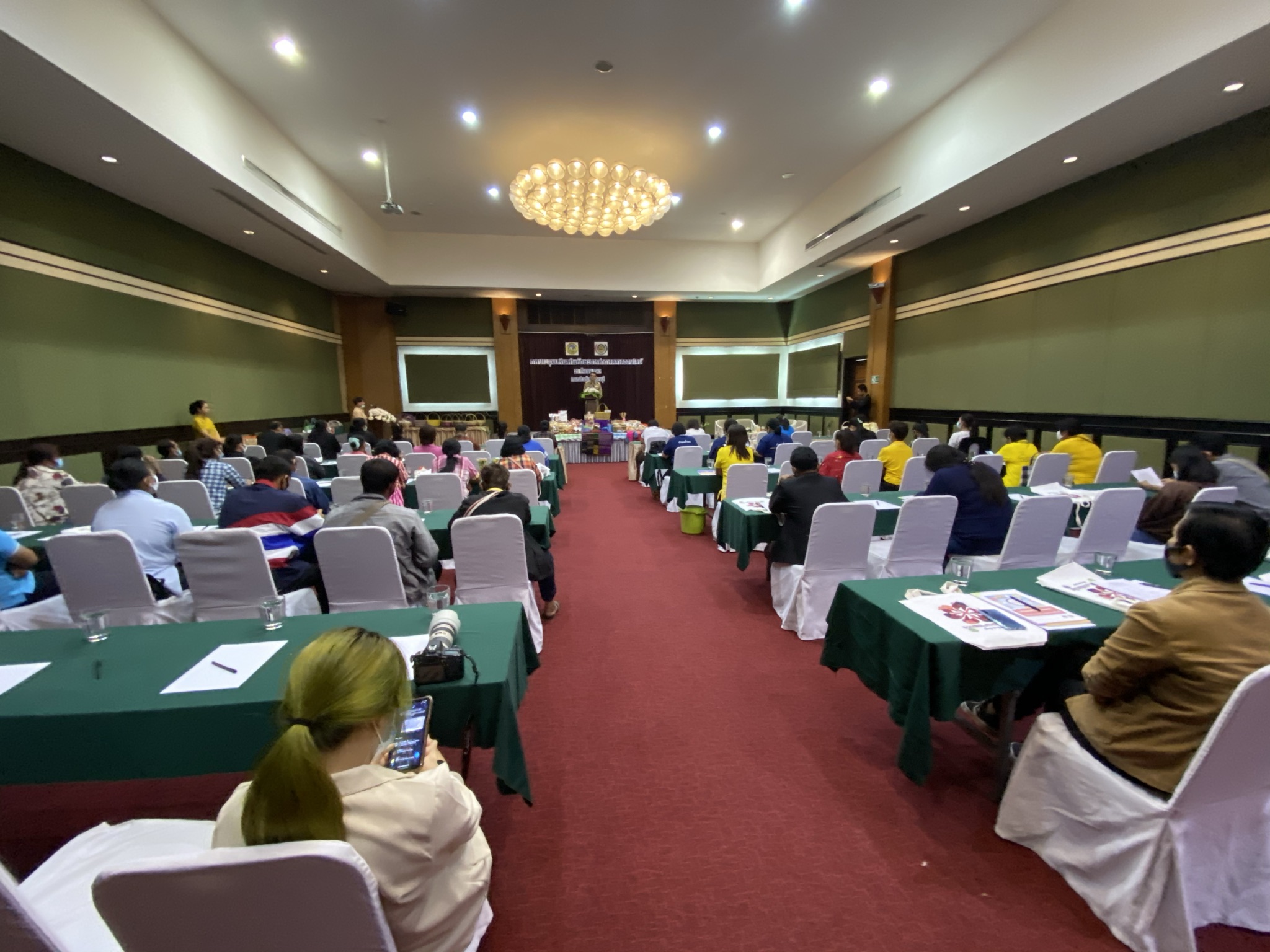 CDD@KAN>>>พช.กาญจน์ เพิ่มทักษะตลาดออนไลน์ให้กลุ่มสัมมาชีพชุมชน
