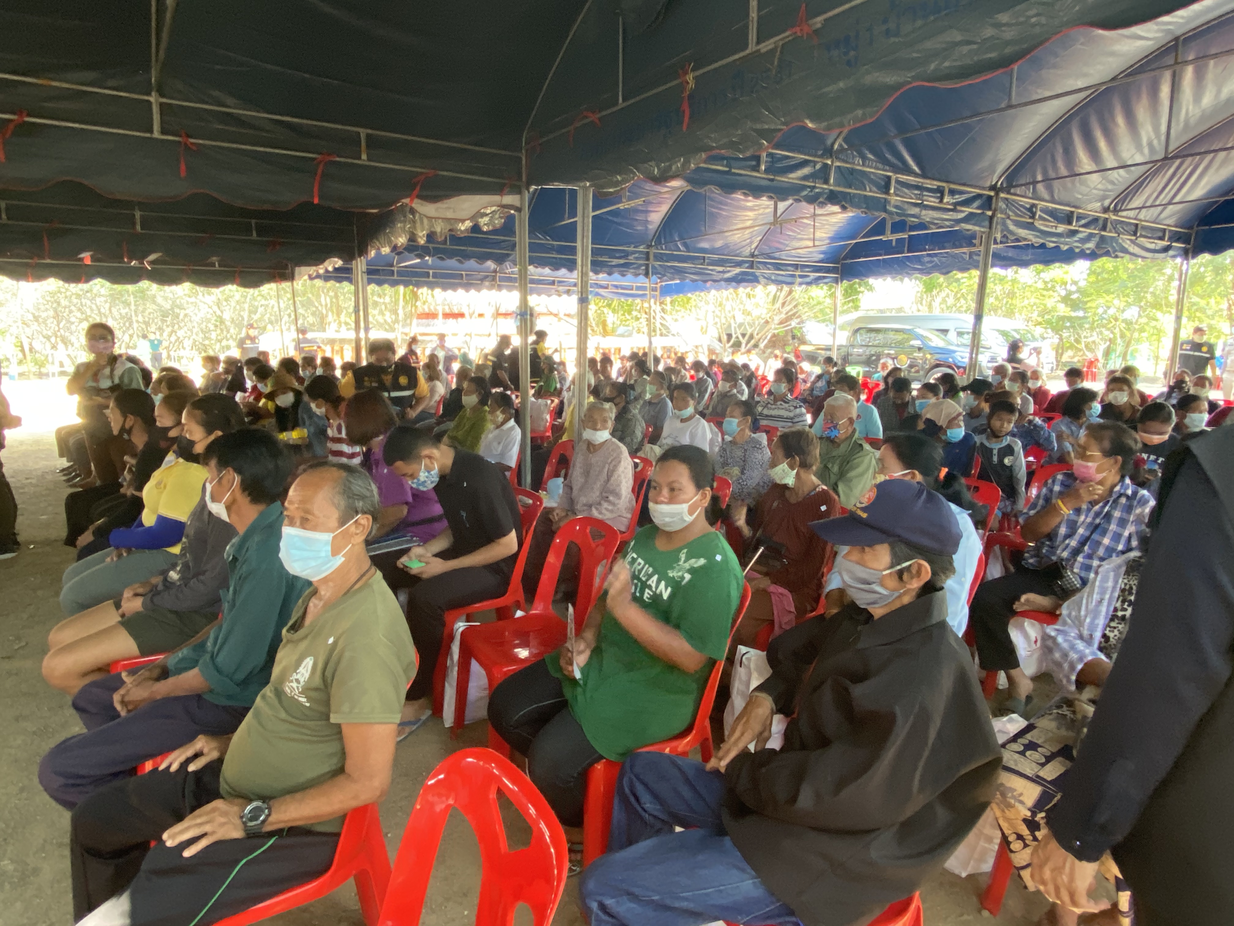 CDD@KAN>>>พช.กาญจน์ร่วมกิจกรรมจังหวัดเคลื่อนที่ให้บริการประชาชน