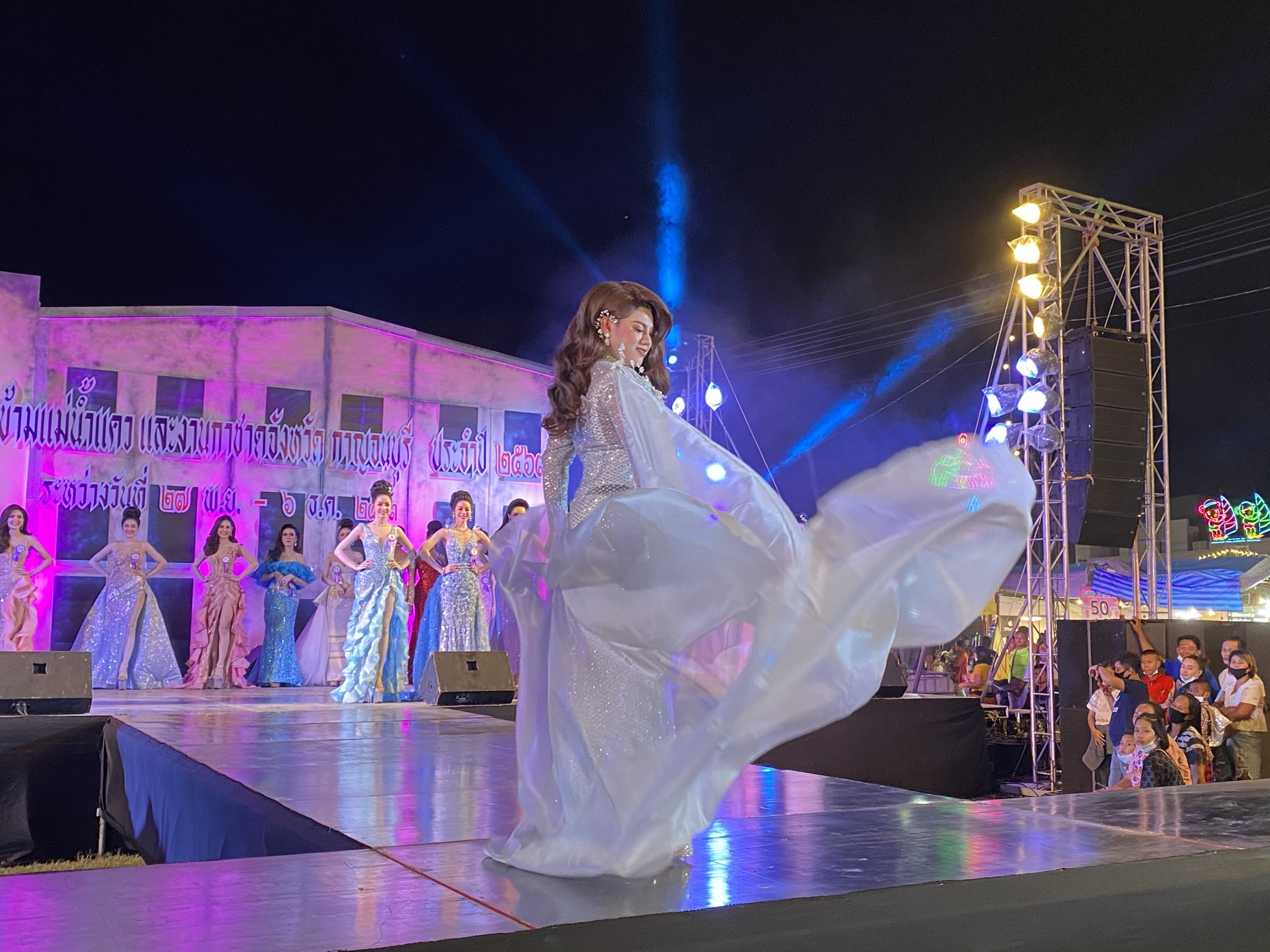CDD@KAN>>>พช.กาญจน์จัดประกวดนางงามมิตรภาพ สร้างกระแสงานสัปดาห์สะพานข้ามแม่น้ำแคว