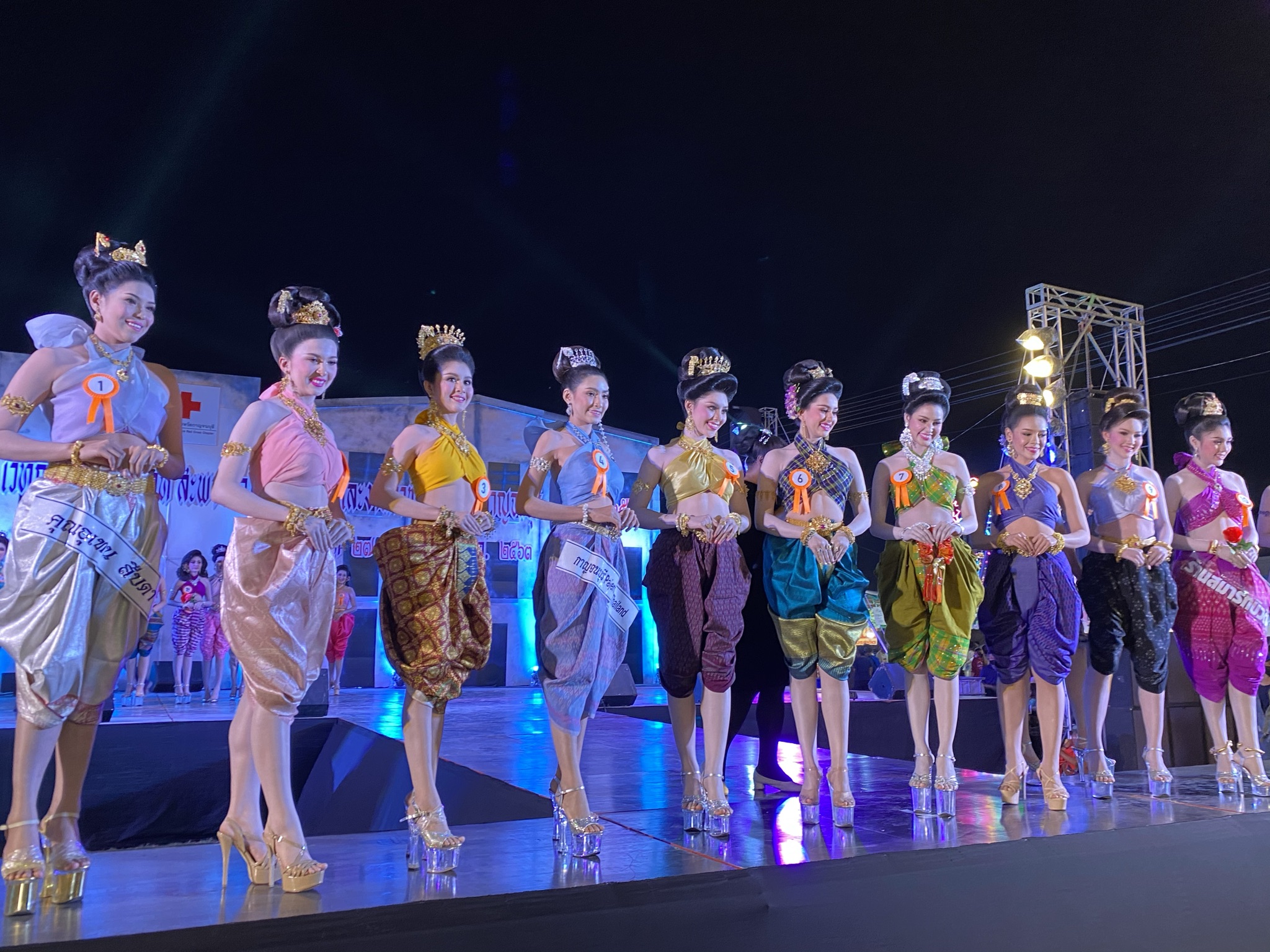 CDD@KAN>>>พัฒนาชุมชนกาญจน์ จัดประกวดค้นหาสาวงาม “เทพีสันติภาพ” งานสัปดาห์สะพานข้ามแม่น้ำแคว