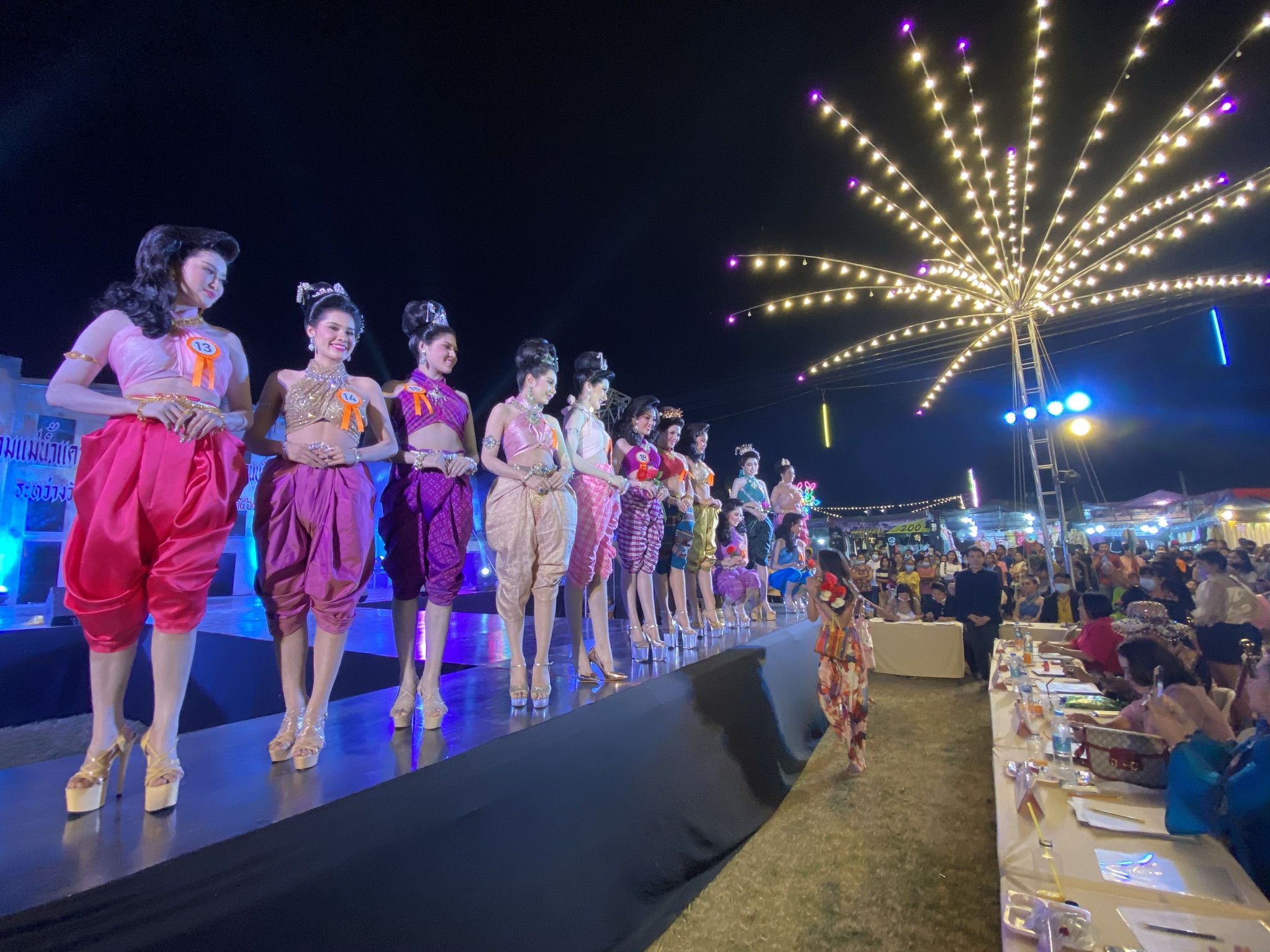 CDD@KAN>>>พัฒนาชุมชนกาญจน์ จัดประกวดค้นหาสาวงาม “เทพีสันติภาพ” งานสัปดาห์สะพานข้ามแม่น้ำแคว
