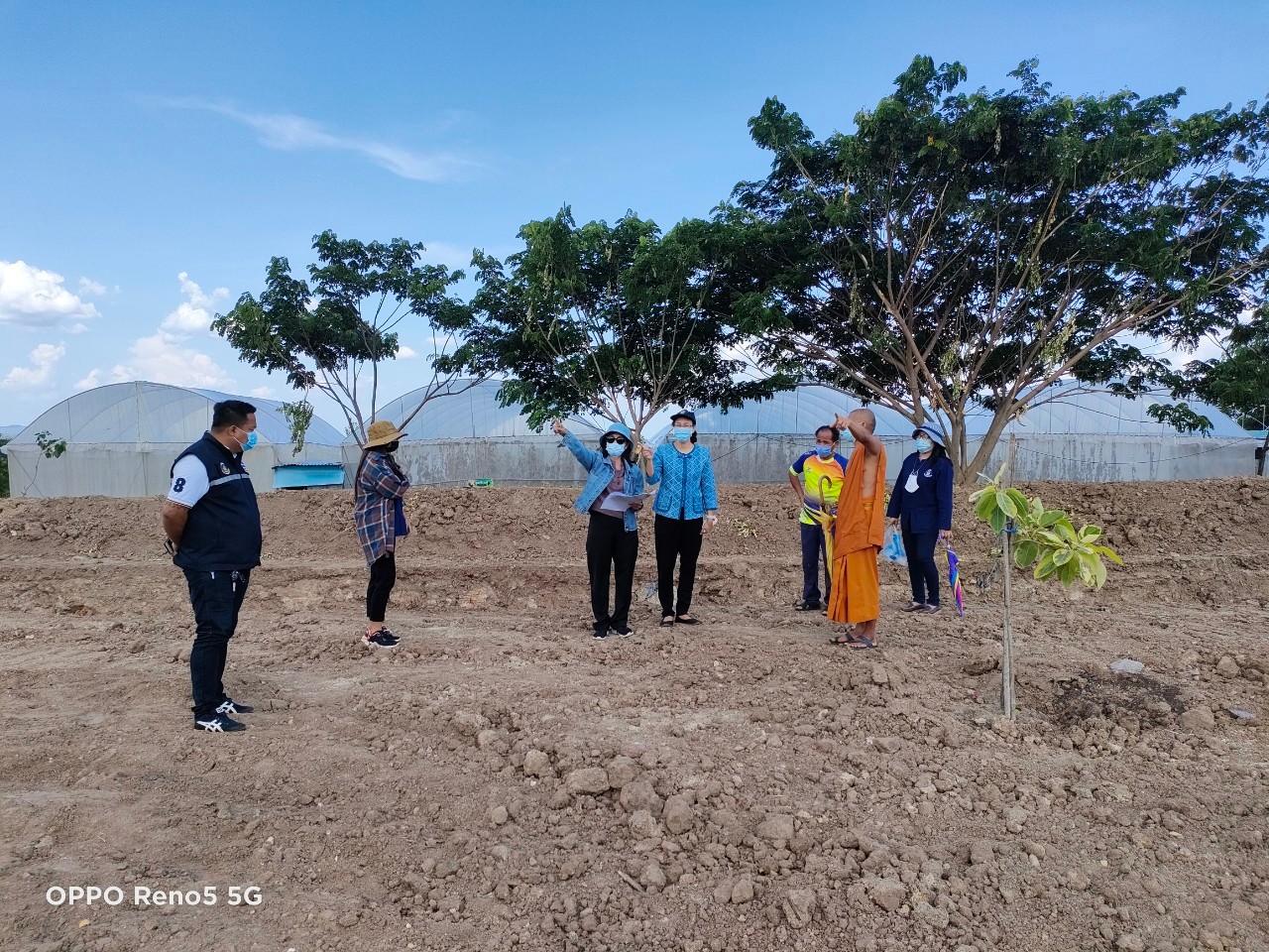 CDD@KAN>>>พจ.กาญจน์ลุยพื้นที่ตรวจเยี่ยมงานพัฒนาพื้นที่โคก หนอง นา โมเดล อำเภอห้วยกระเจา