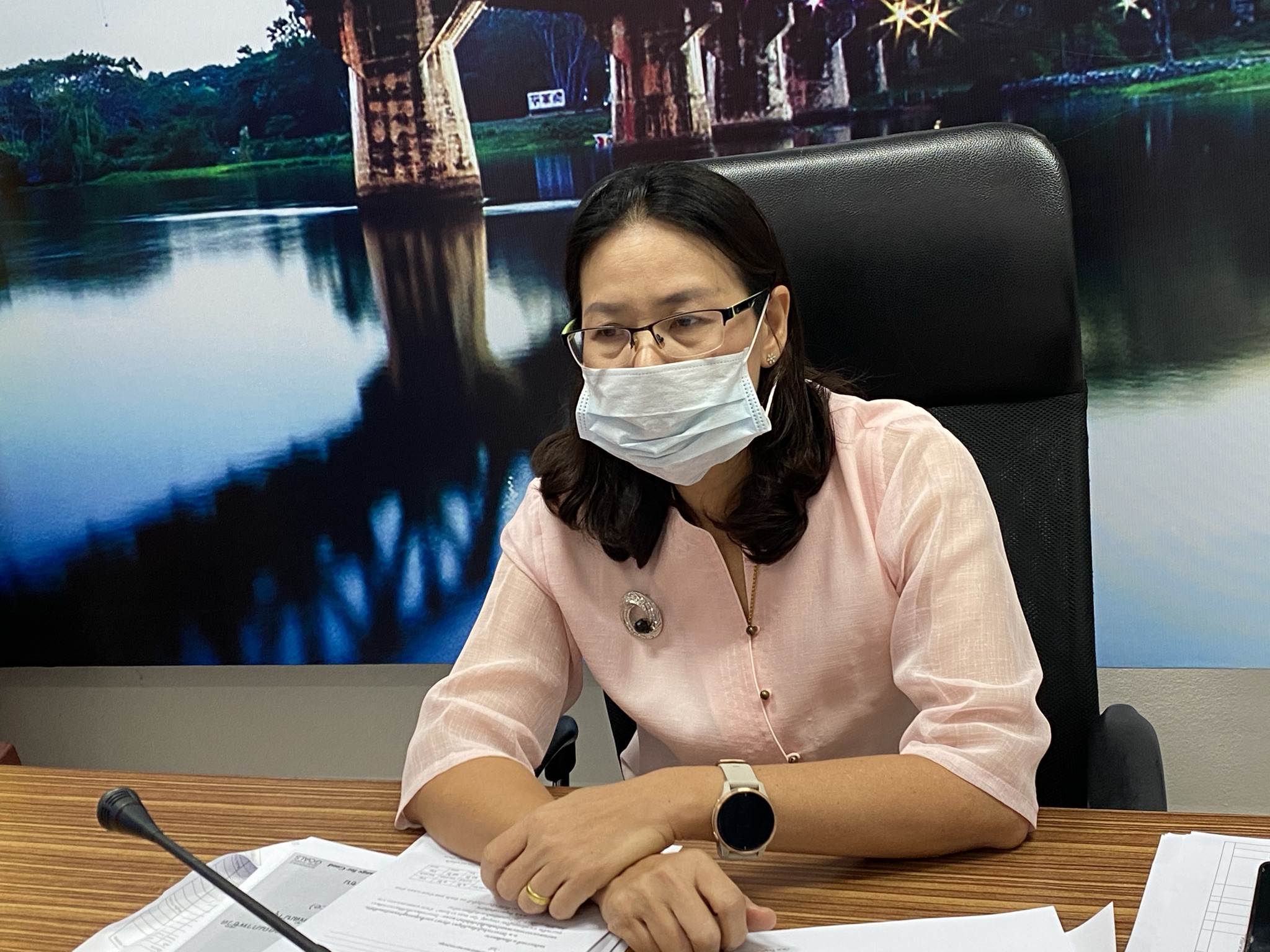 การประชุมขับเคลื่อนการดำเนินงานโครงการพัฒนาพื้นที่ต้นแบบการพัฒนาคุณภาพชีวิต ตามหลักทฤษฎีใหม่ประยุกต์สู่ “โคก หนอง นา” กรมการพัฒนาชุมชน ผ่านระบบวีดิทัศน์ทางไกล (Video Conference)