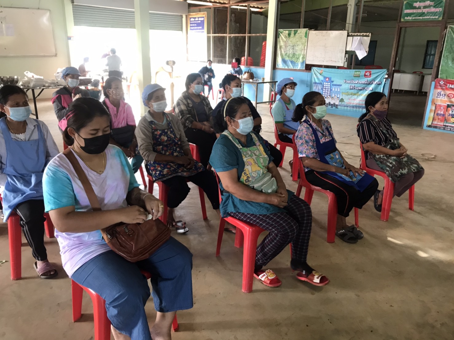 คณะทำงานติดตามสนับสนุนการดำเนินงานกองทุนพัฒนาบทบาทสตรีจังหวัดกาญจนบุรี ลงพื้นที่ตำบลแม่กระบุง อำเภอศรีสวัสดิ์ เพื่อติดตามสนับสนุนการดำเนินงานกองทุนพัฒนาบทบาทสตรีในพื้นที่