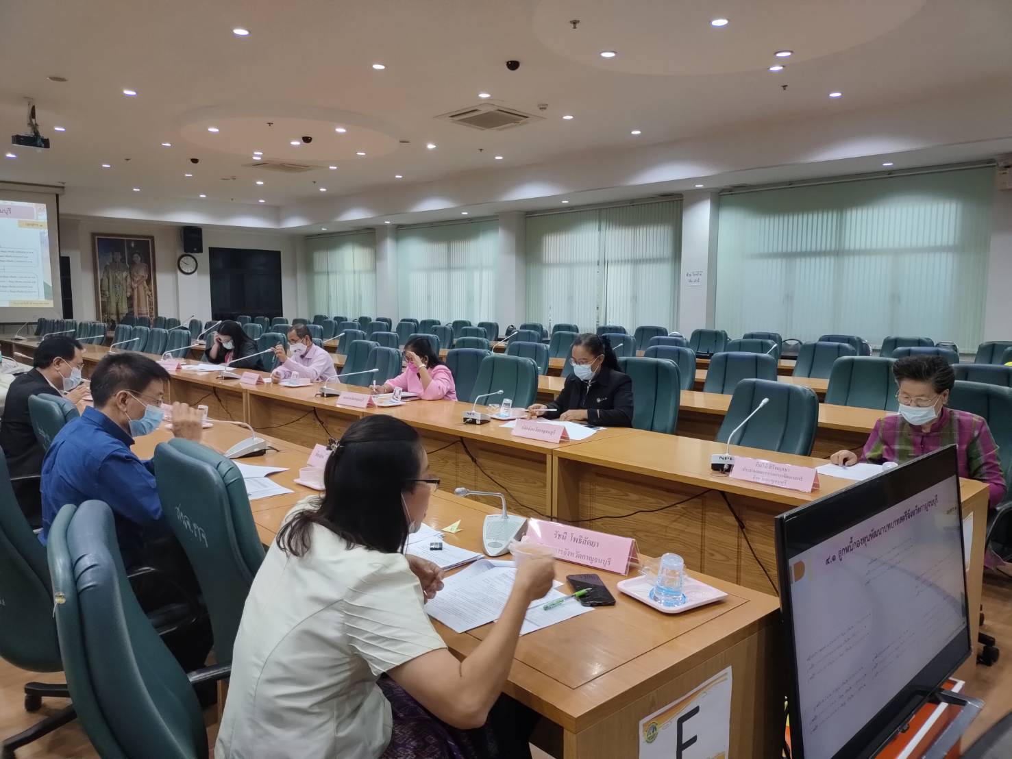 ประชุมคณะอนุกรรมการบริหารกองทุนพัฒนาบทบาทสตรีจังหวัดกาญจนบุรี ครั้งที่ 7/2564