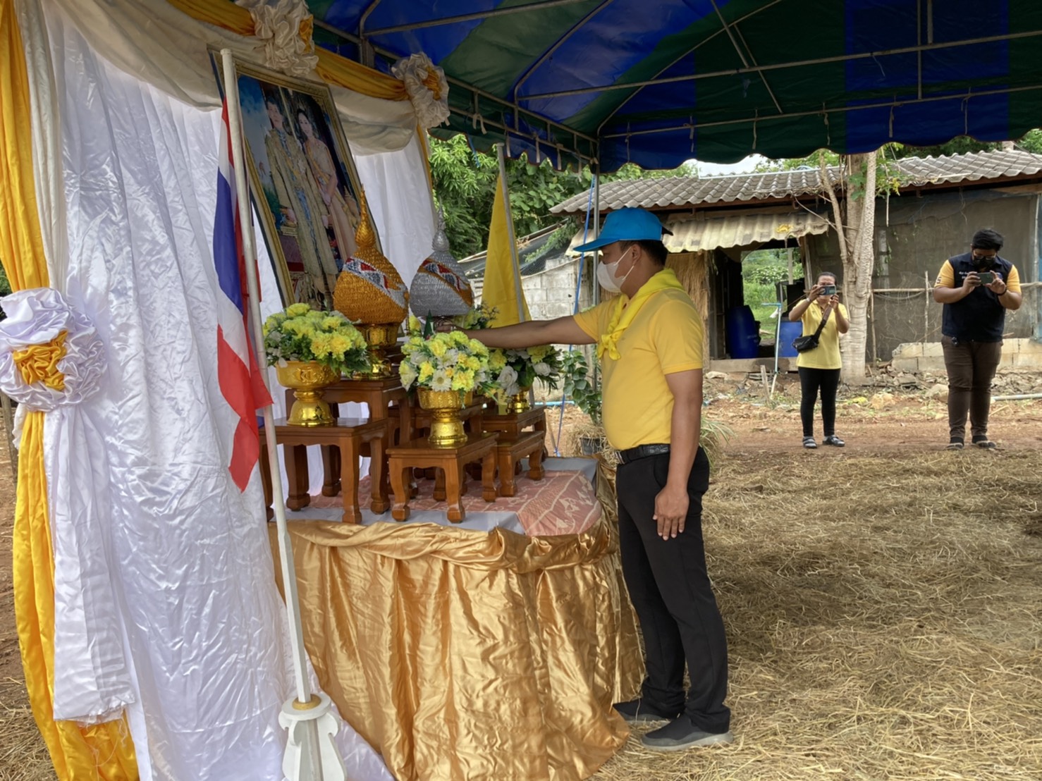 “อำเภอหนองปรือ จังหวัดกาญจนบุรี จัดกิจกรรมจิตอาสาพัฒนาชุมชนเอามื้อสามัคคี เพื่อเฉลิมพระเกียรติเนื่องในโอกาสวันเฉลิมพระชนมพรรษา พระบาทสมเด็จพระวชิรเกล้าเจ้าอยู่หัว 69 พรรษา 28 กรกฎาคม 2564”