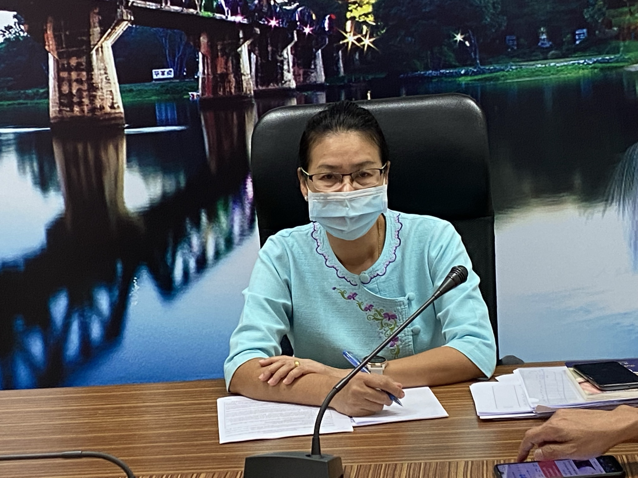 การประชุมโครงการเสริมสร้างและพัฒนาผู้นำการเปลี่ยนแปลง ระยะที่ 2 ขยายผล บ้านพี่เมืองน้อง ผนึกกำลังสร้างความมั่นคงทางอาหาร “ตู้ยาข้างบ้าน ตู้อาหารข้างครัว”
