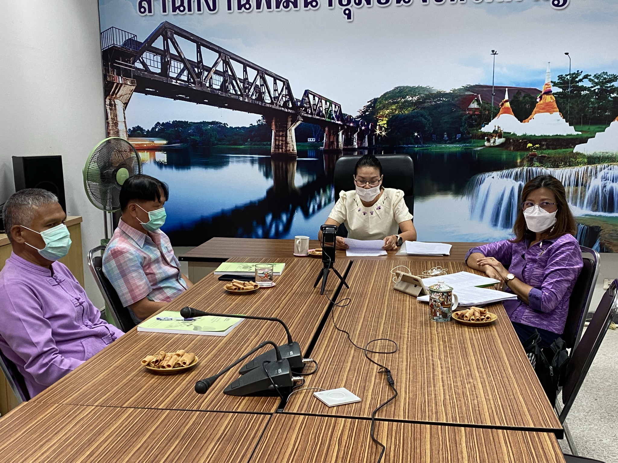 “พช. กาญจนบุรี ติดอาวุธให้กับบุคลากรในสังกัด”