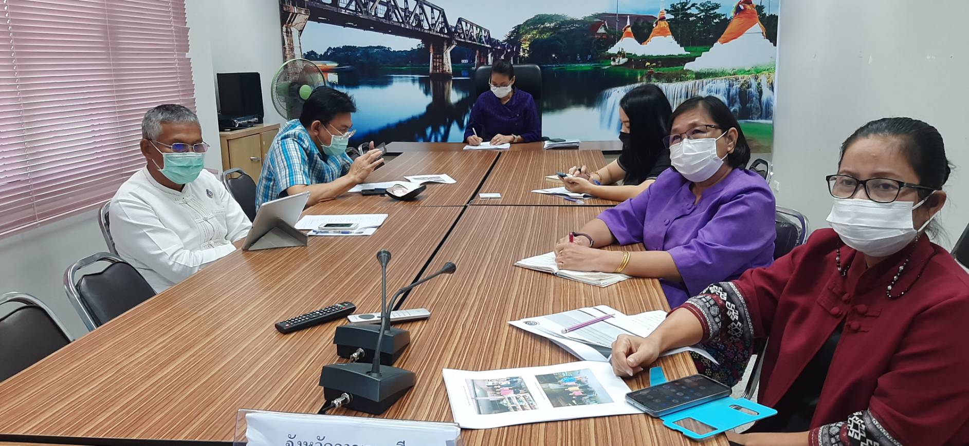 “พัฒนาชุมชนกาญจน์ ร่วมการประชุมกรมการพัฒนาชุมชน ประจำเดือนตุลาคม 64 “