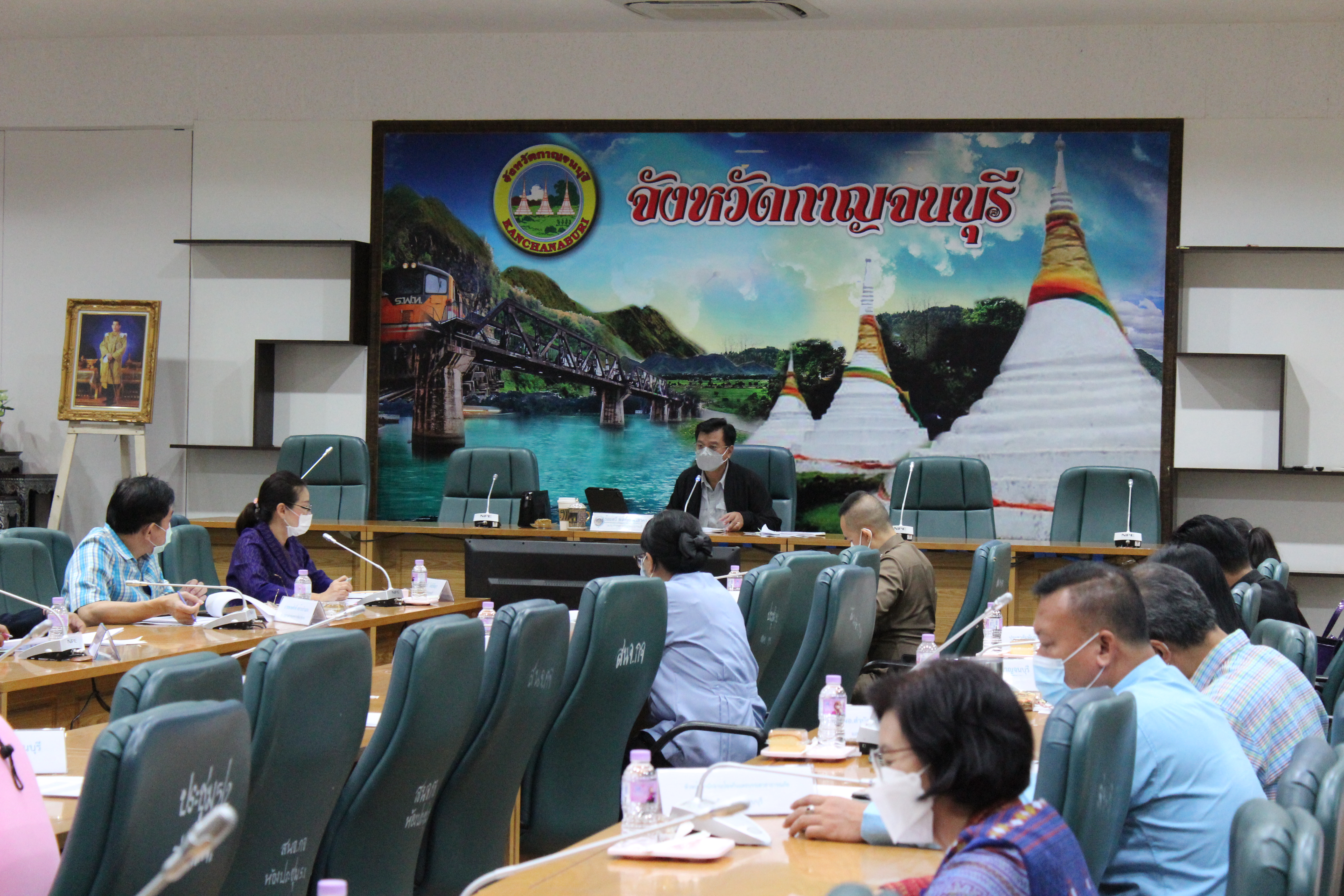 พช.กาญจน์ จัดการประชุมรับรอง ข้อมูล จปฐ. และ กชช. ๒ค ปี ๖๔