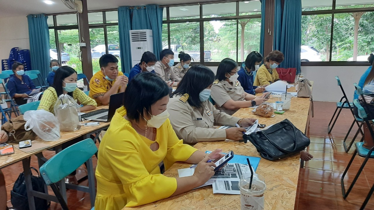พช.กาญจน์ ประชุมเตรียมความพร้อมจัดพิธีมอบเงินพระราชทานขวัญถุงกองทุนแม่ของแผ่นดิน ประจำปี 2563