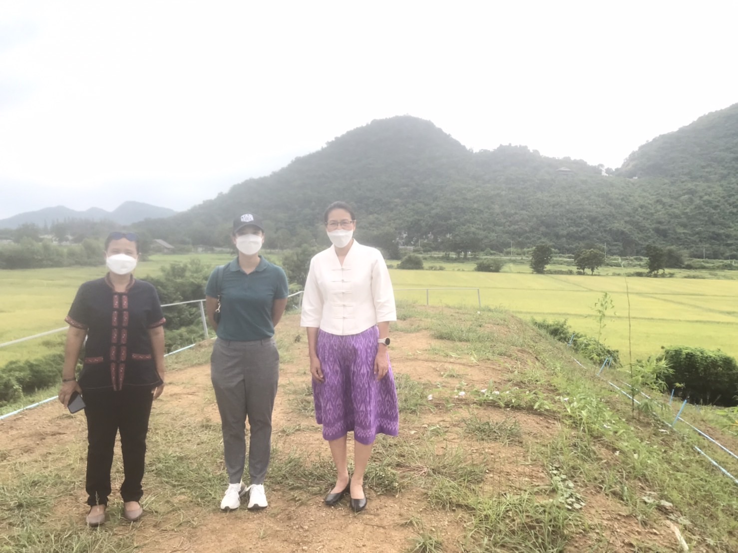 พจ.กาญจน์ ลงพื้นที่ติดตามความก้าวหน้า แปลง โคก หนอง นา (CLM) ของนายอนวัจน์ แม้นทิม