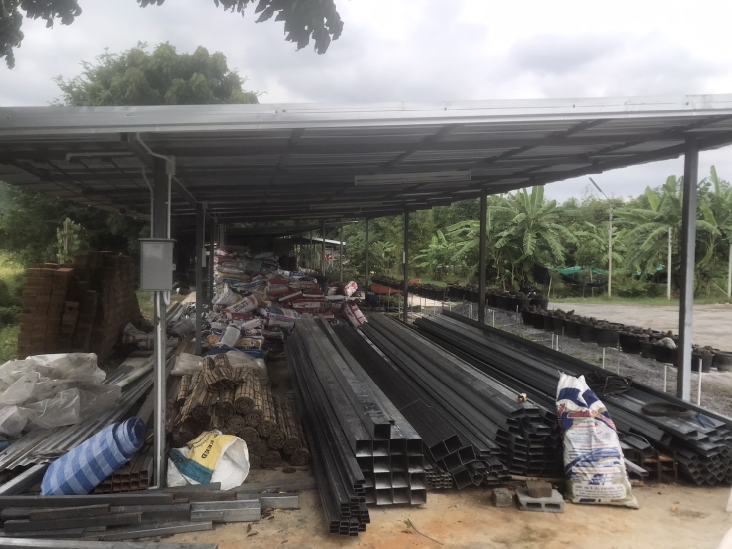 พจ.กาญจน์ ลงพื้นที่ติดตามความก้าวหน้า แปลง โคก หนอง นา (CLM) ของนายอนวัจน์ แม้นทิม