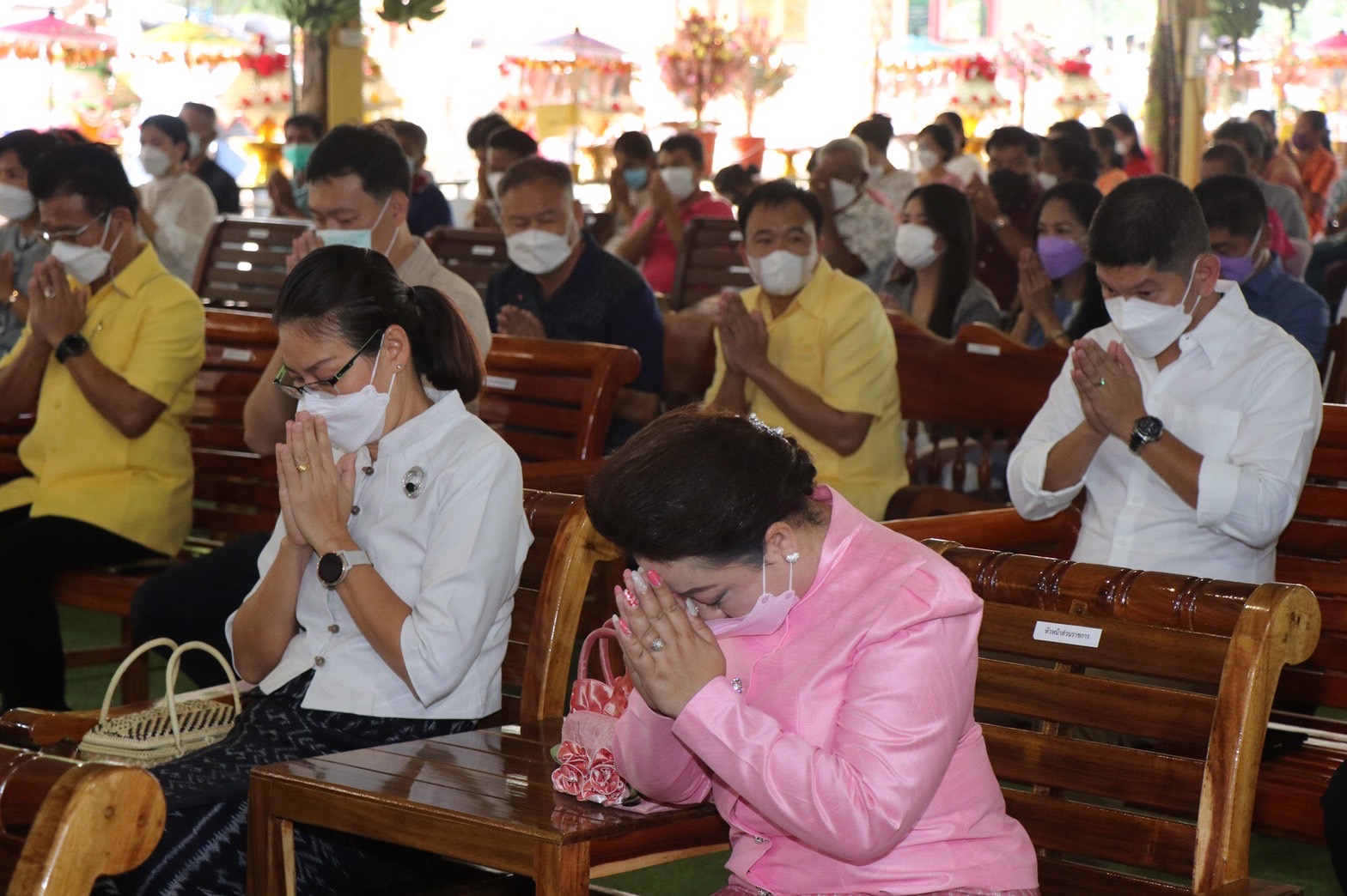 พช.กาญจน์ ร่วมทอดกฐินสามัคคีสร้างและบูรณปฏิสังขรณ์เสนาสนะ ณ วัดสระสำเภาทอง