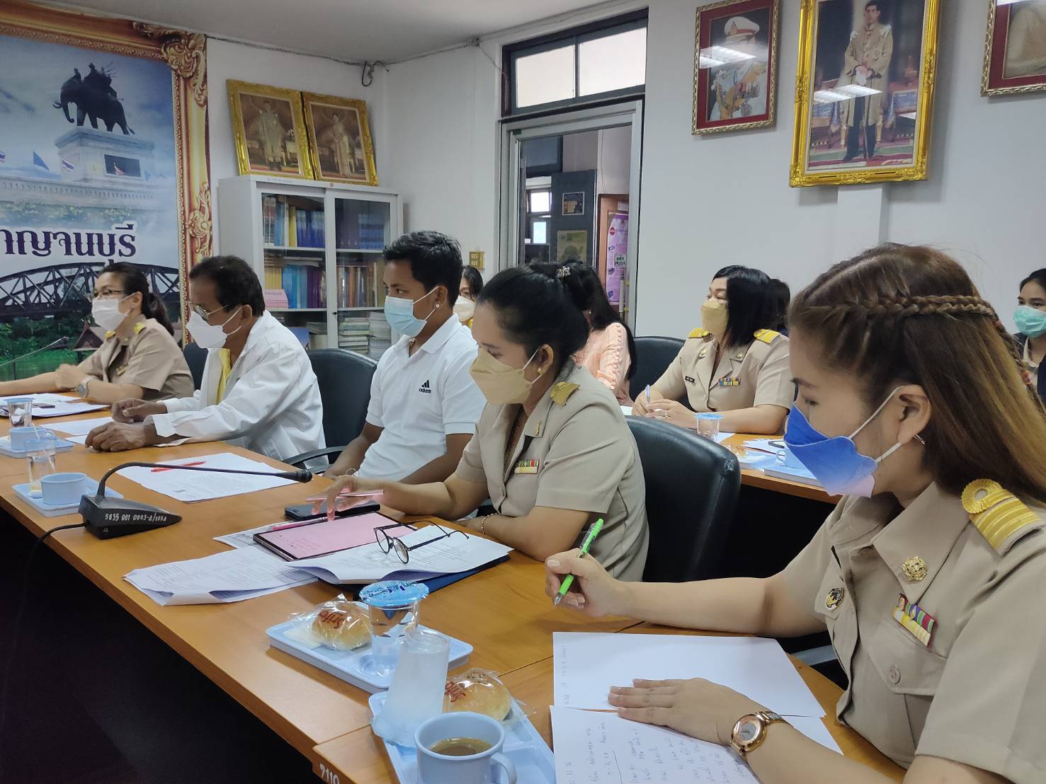 พช. กาญจน์ ร่วมประชุมคณะกรรมการงานเดินแบบผ้าไทย ผ้าพื้นถิ่น การกุศล “กาญจนบุรี รักษ์ผ้าไทย รวมน้ำใจ ช่วยกาชาด”