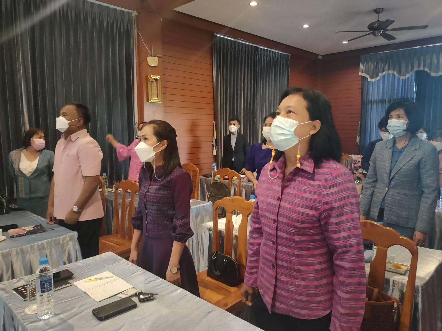 พัฒนาการอำเภอกาญจน์ ร่วมการประชุมโครงการฝึกอบรมบุคลากรกรมการพัฒนาชุมชน หลักสูตรเสริมสมรรถนะพัฒนาการอำเภอ ประจำปีงบประมาณ 2565 ผ่านระบบ Zoom Cloud Meeting