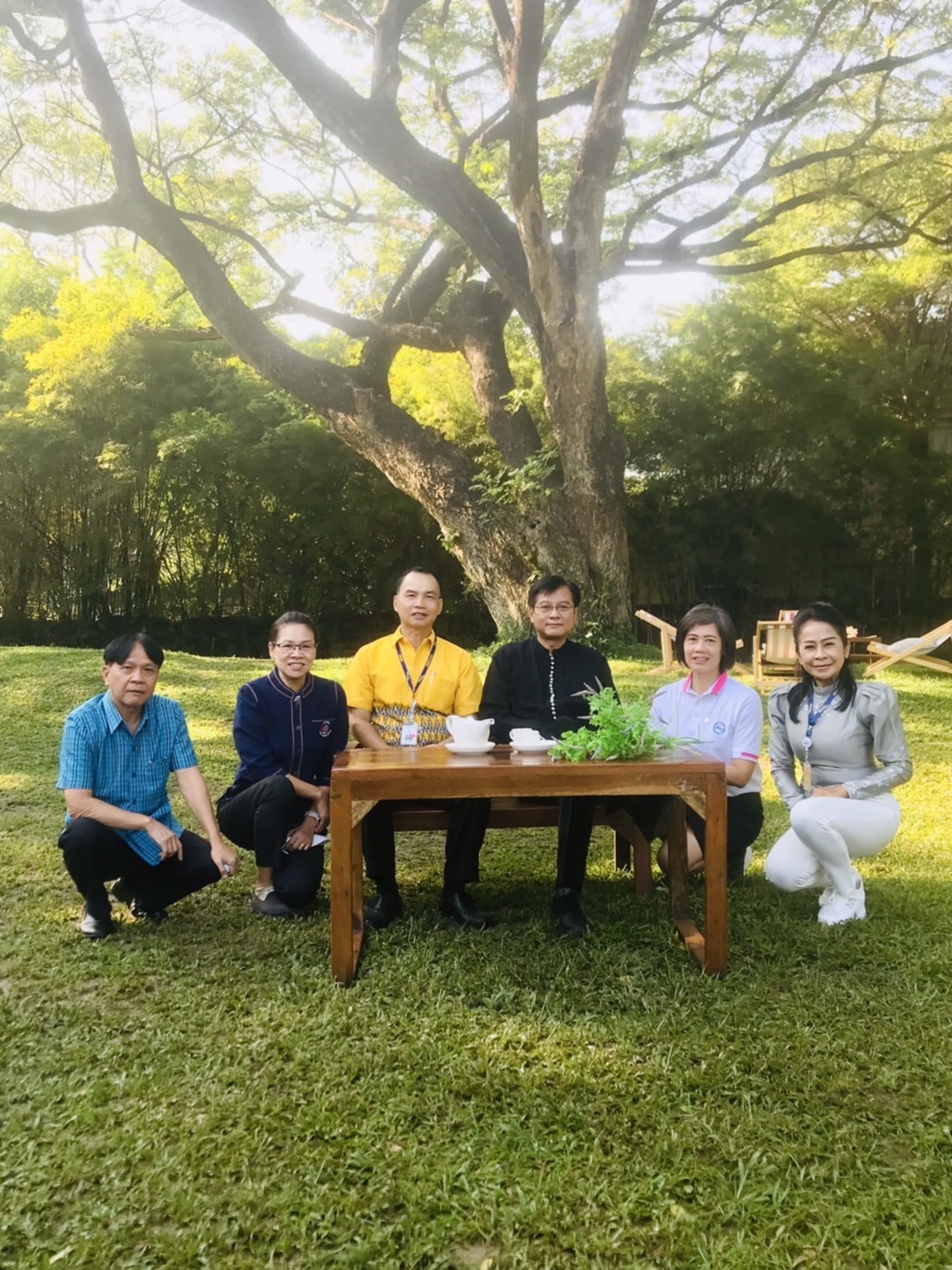 พช.กาญจน์ ร่วมให้สัมภาษณ์ โครงการโคก หนอง นา โมเดล ที่มีการขับเคลื่อนในพื้นที่เขื่อนศรีนครินทร์