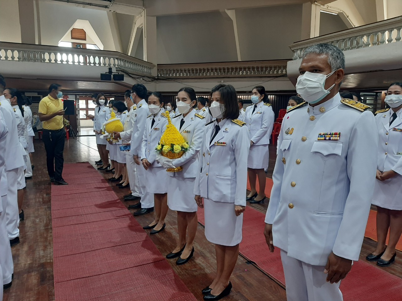 พช.กาญจน์ ร่วมพิธีทำบุญตักบาตรถวายพระราชกุศล และพิธีวางพานพุ่ม และพิธีถวายบังคม ตามกิจกรรมเนื่องในวันคล้ายวันพระราชสมภพพระบาทสมเด็จพระบรมชนกาธิเบศร มหาภูมิพลอดุลยเดชมหาราช บรมนาถบพิตร วันชาติ และวันพ่อแห่งชาติ 5 ธันวาคม 2564