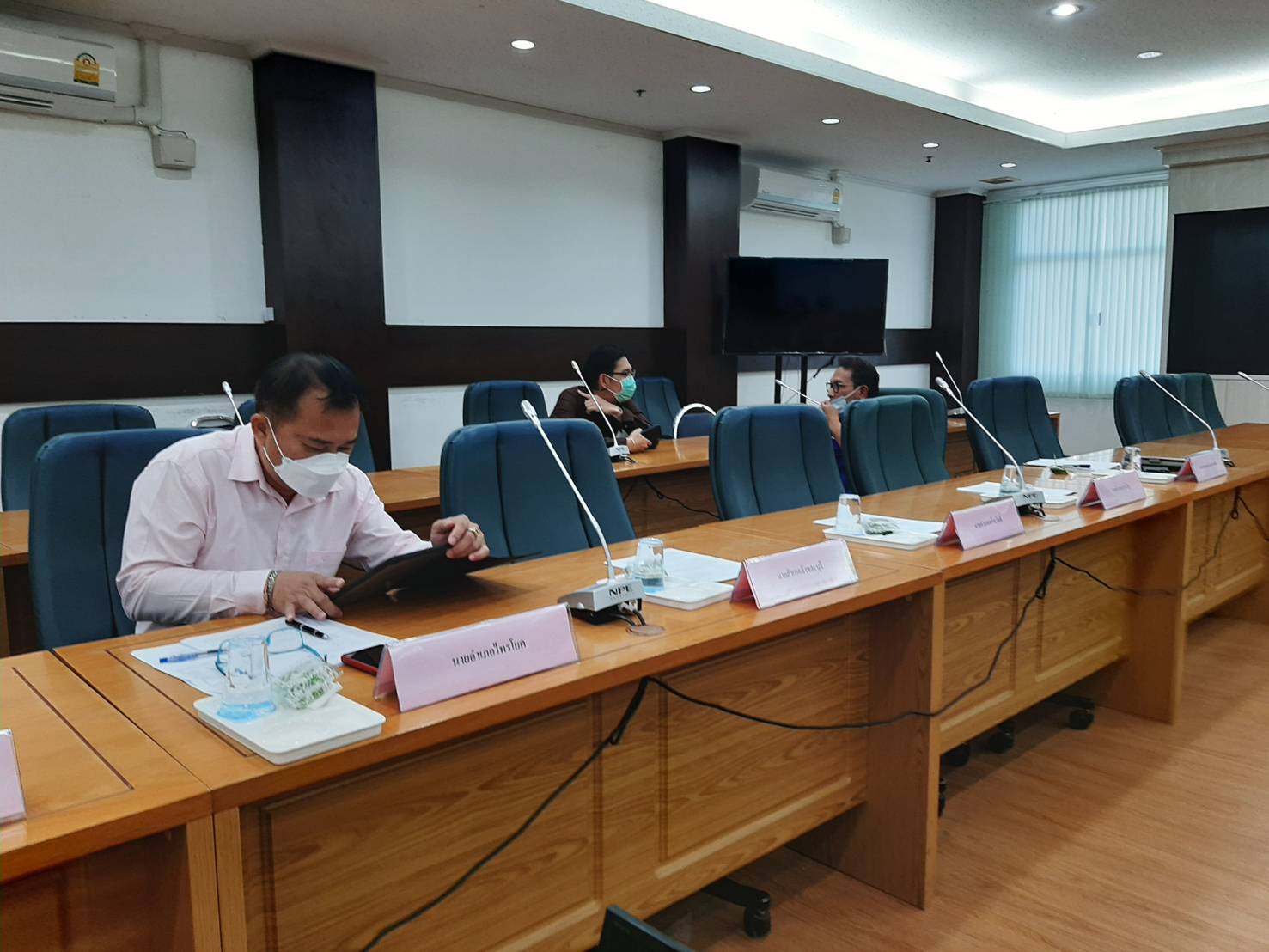 พช.กาญจน์ จัดประชุมทีมแก้จน (กข.คจ.) ครั้งที่ 1/2564